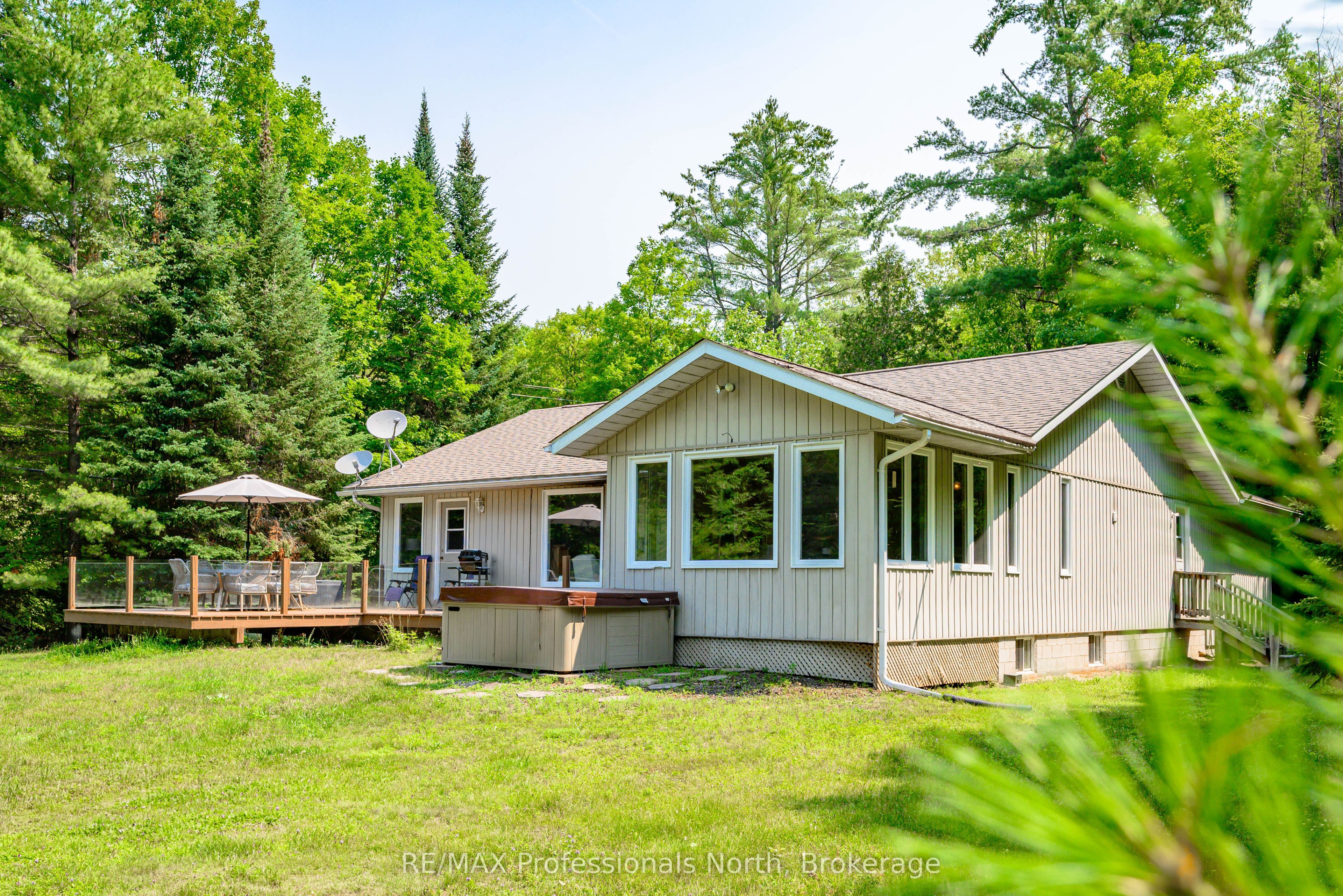 1044 Elk Drive Property Photo 5