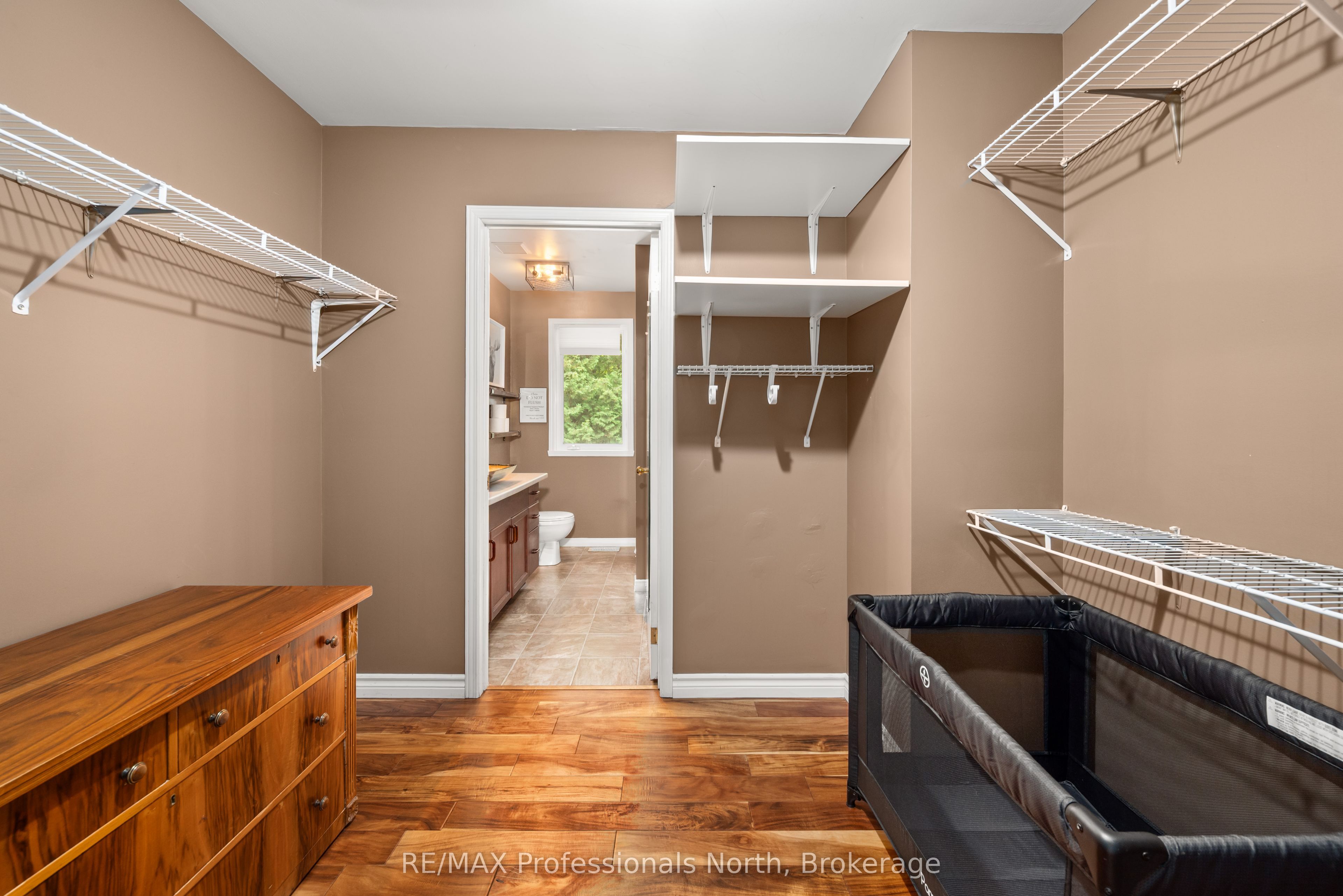1044 Elk Drive Property Photo 27