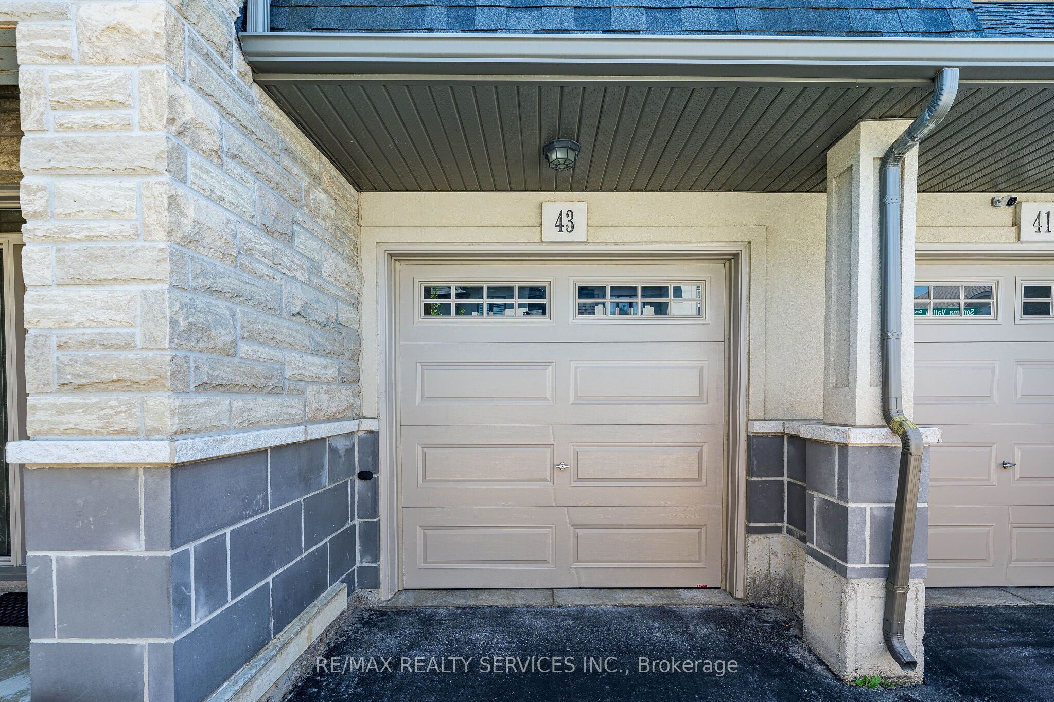 43 Sonoma Valley Crescent Property Photo 6