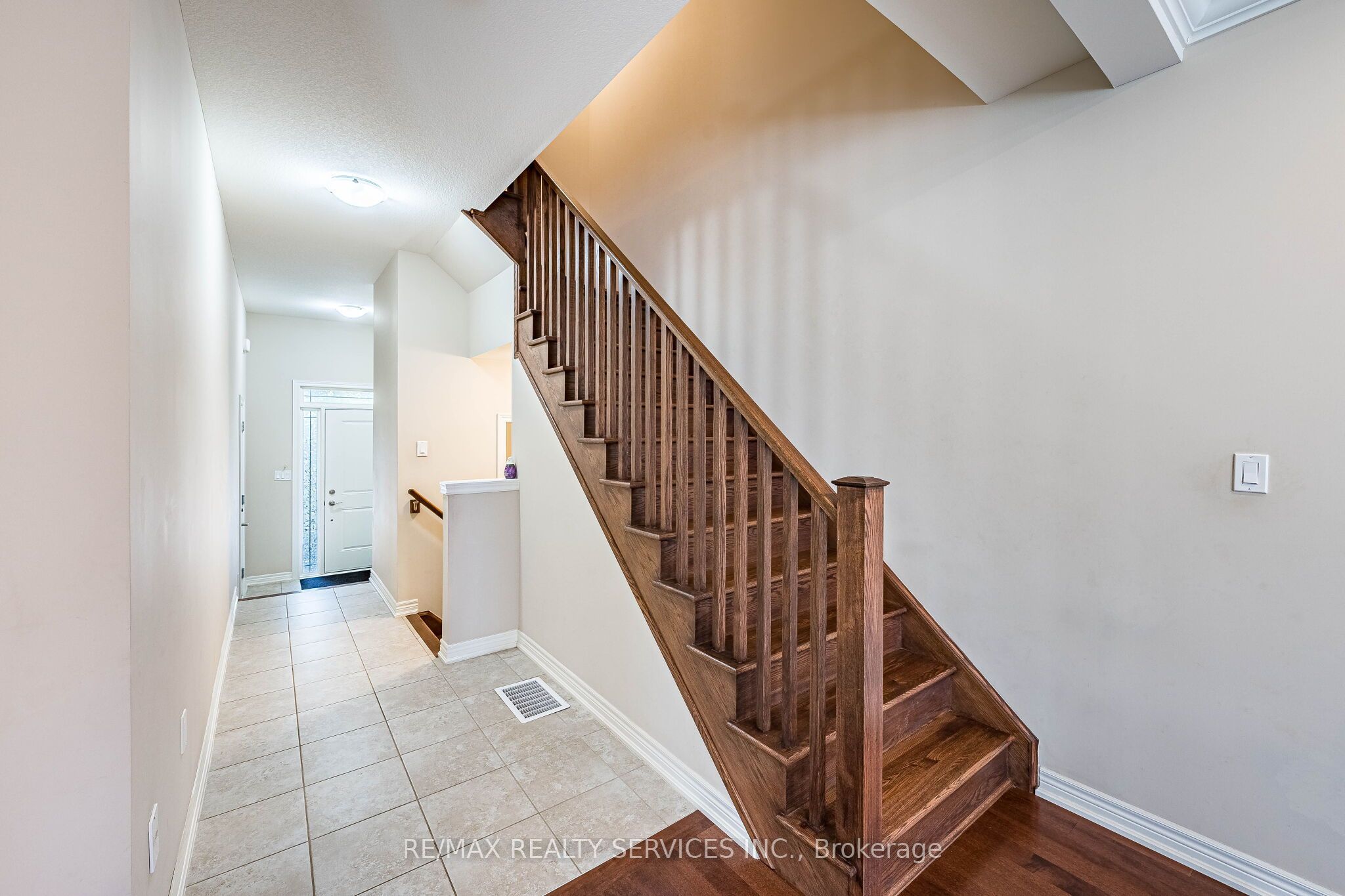 43 Sonoma Valley Crescent Property Photo 20
