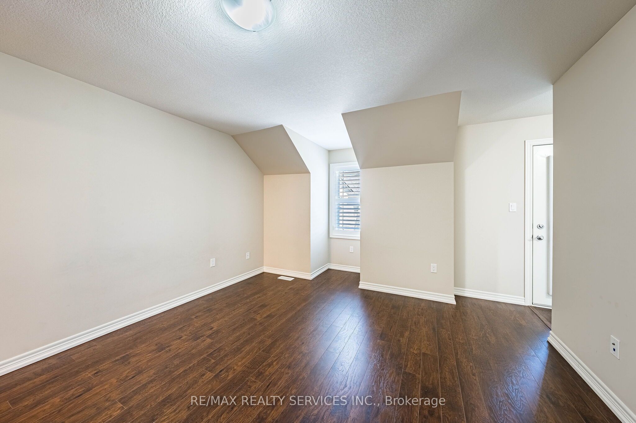 43 Sonoma Valley Crescent Property Photo 22