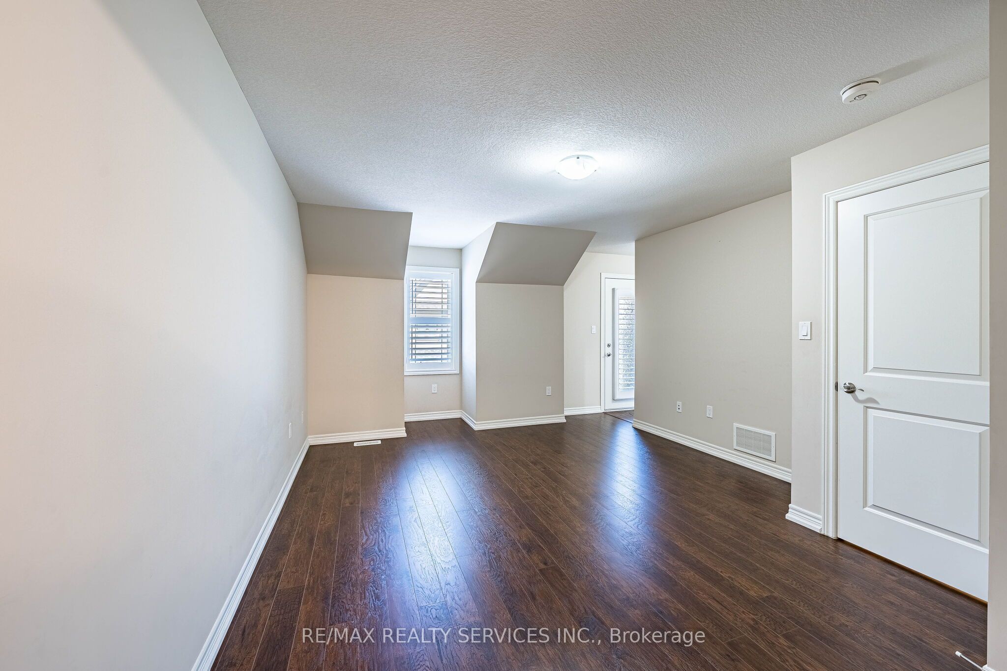 43 Sonoma Valley Crescent Property Photo 23