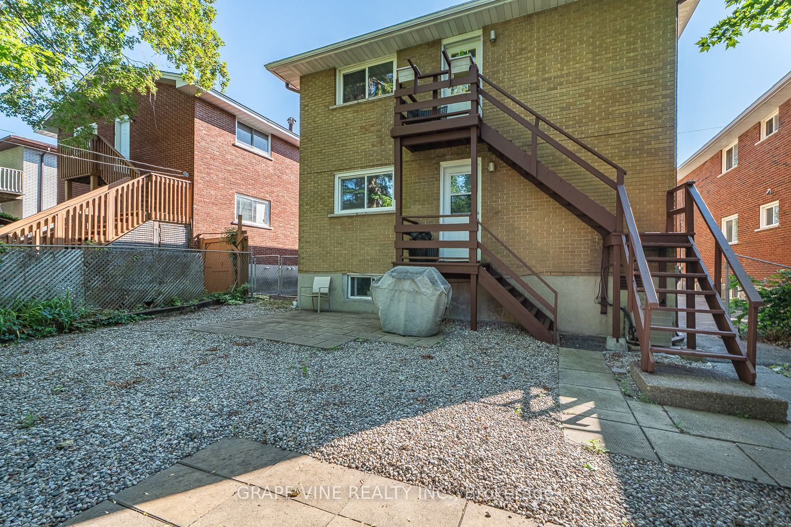 898 Watson Avenue Property Photo 8