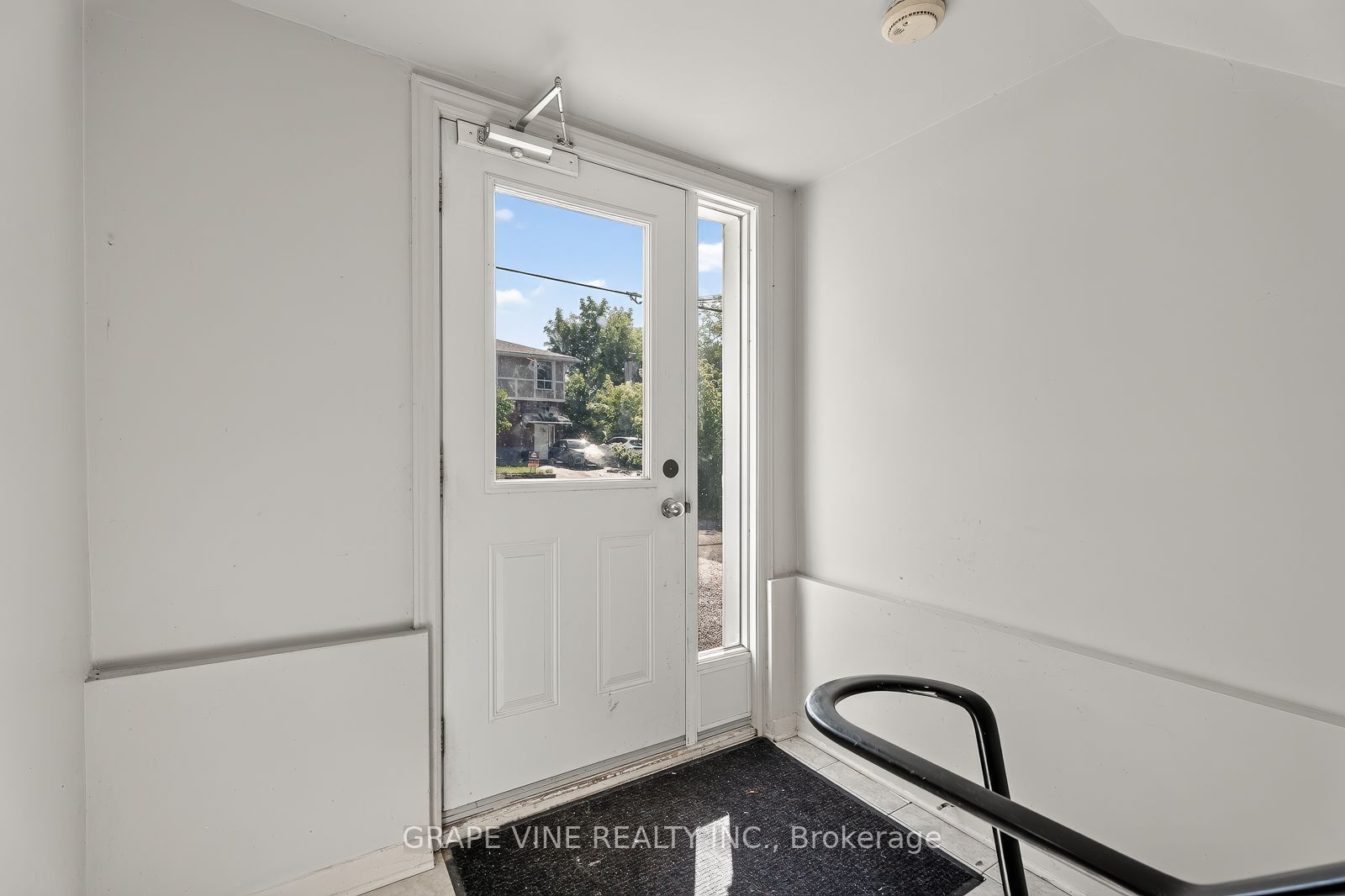 898 Watson Avenue Property Photo 9