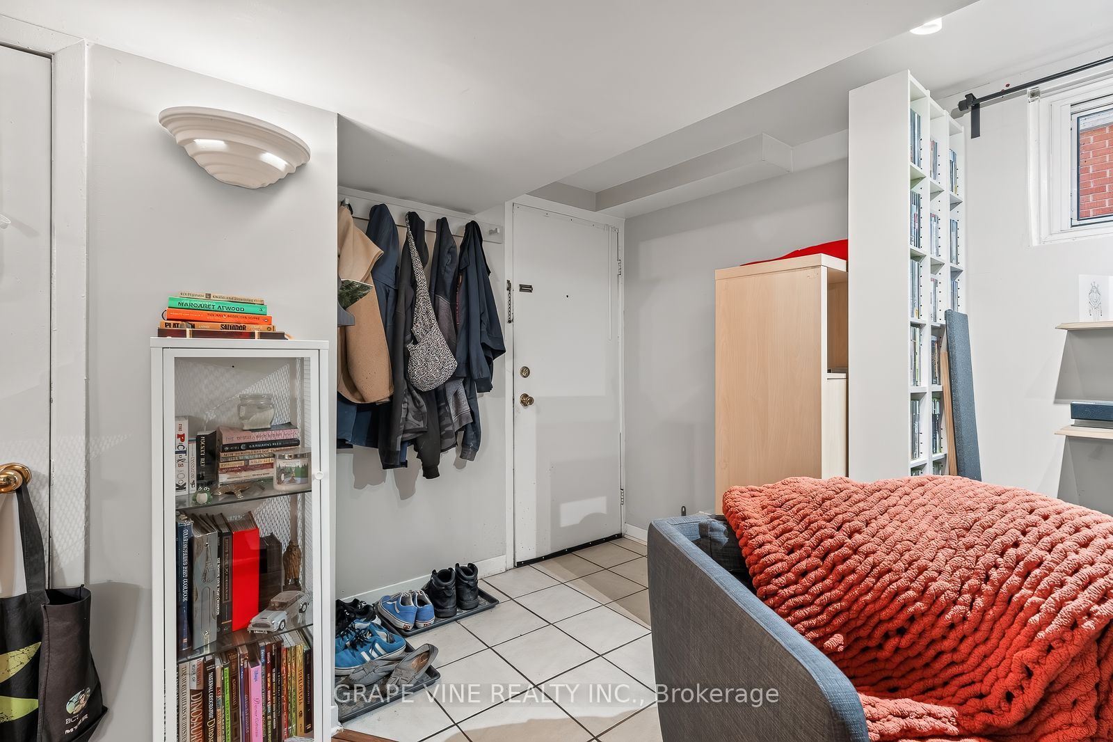 898 Watson Avenue Property Photo 12