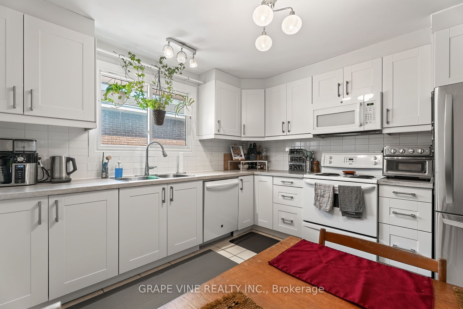 898 Watson Avenue Property Photo 31