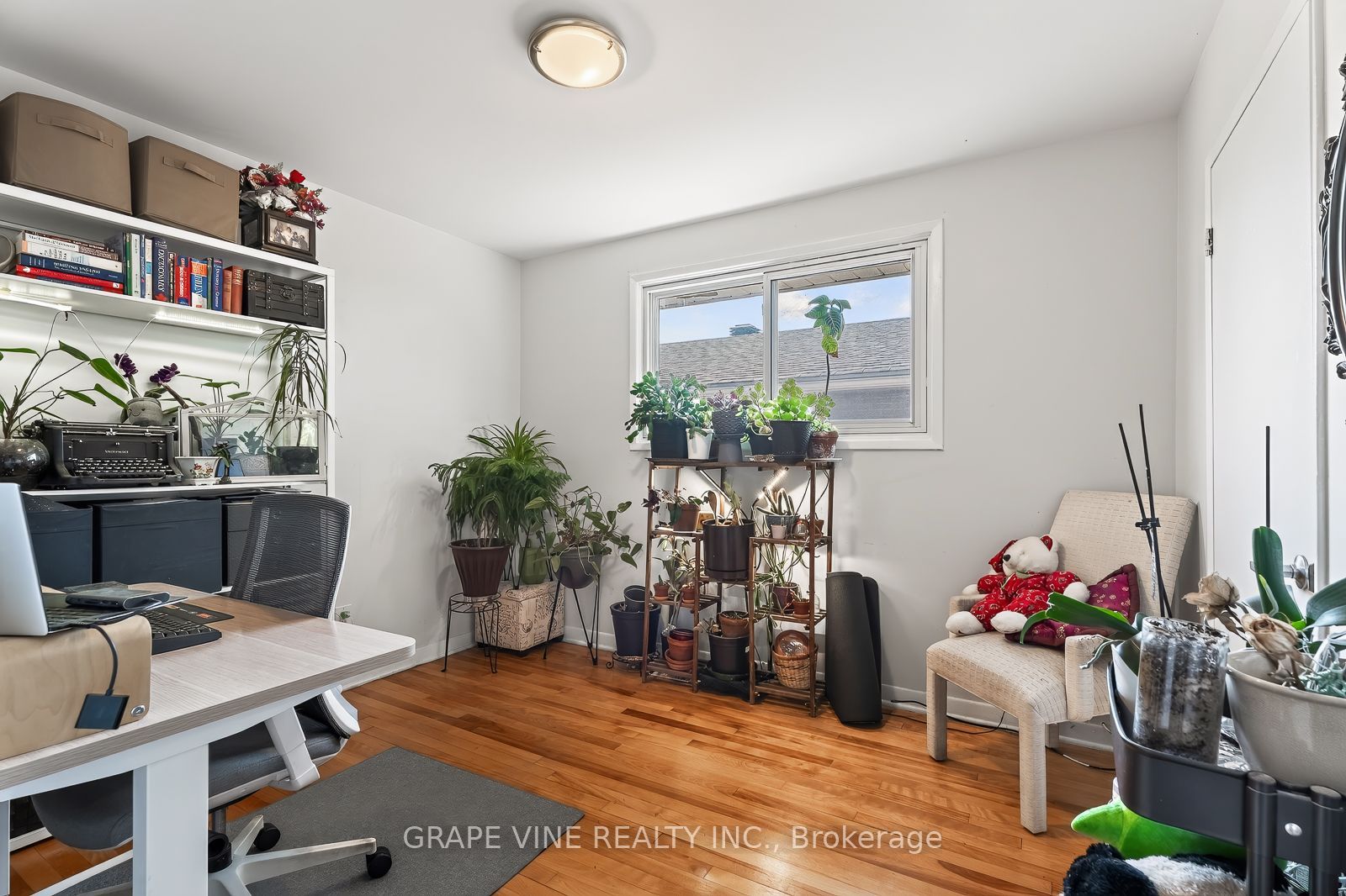 898 Watson Avenue Property Photo 33