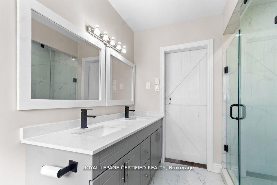 38 Collier Road N Property Photo 9