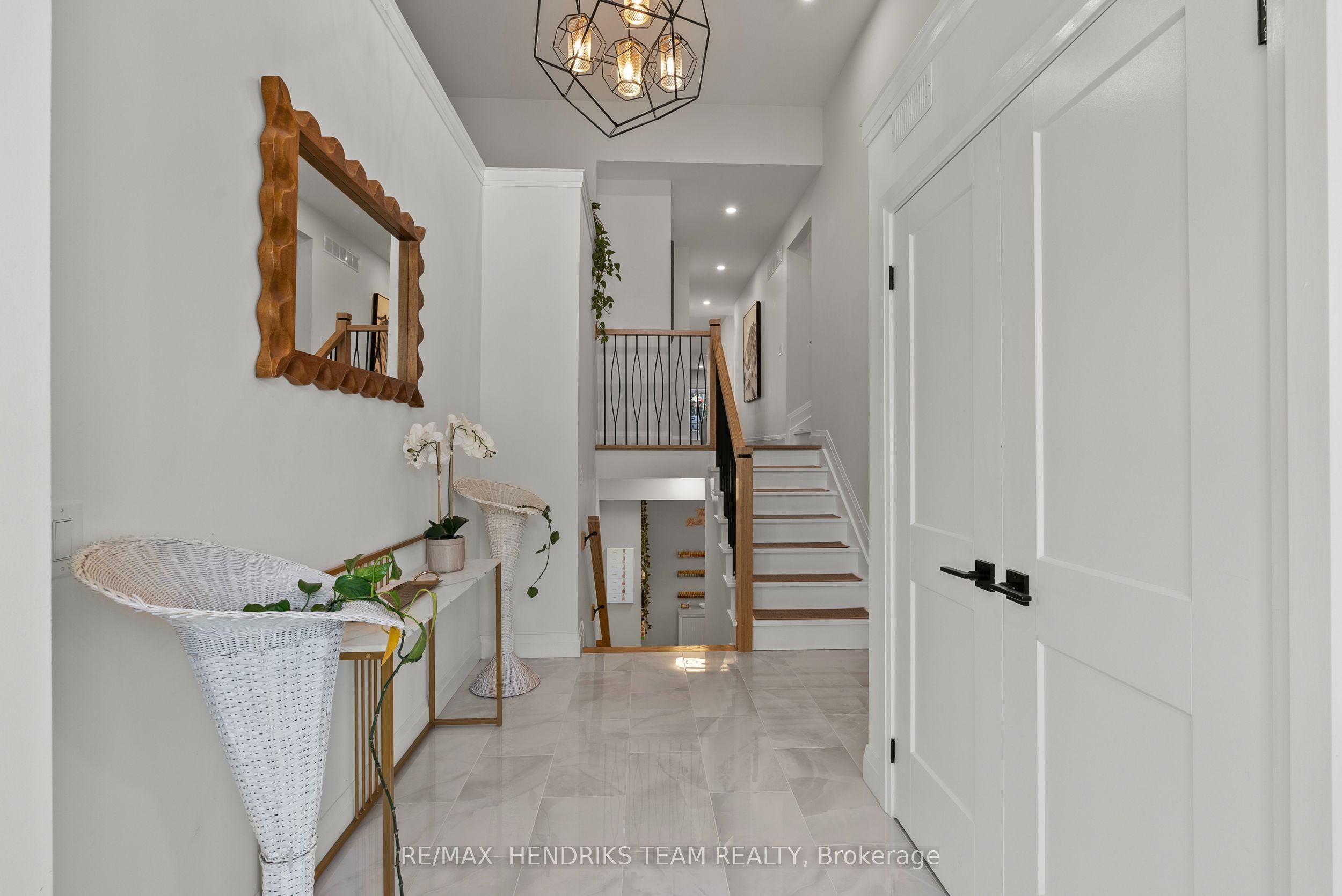 24 Prospect Avenue Property Photo 6