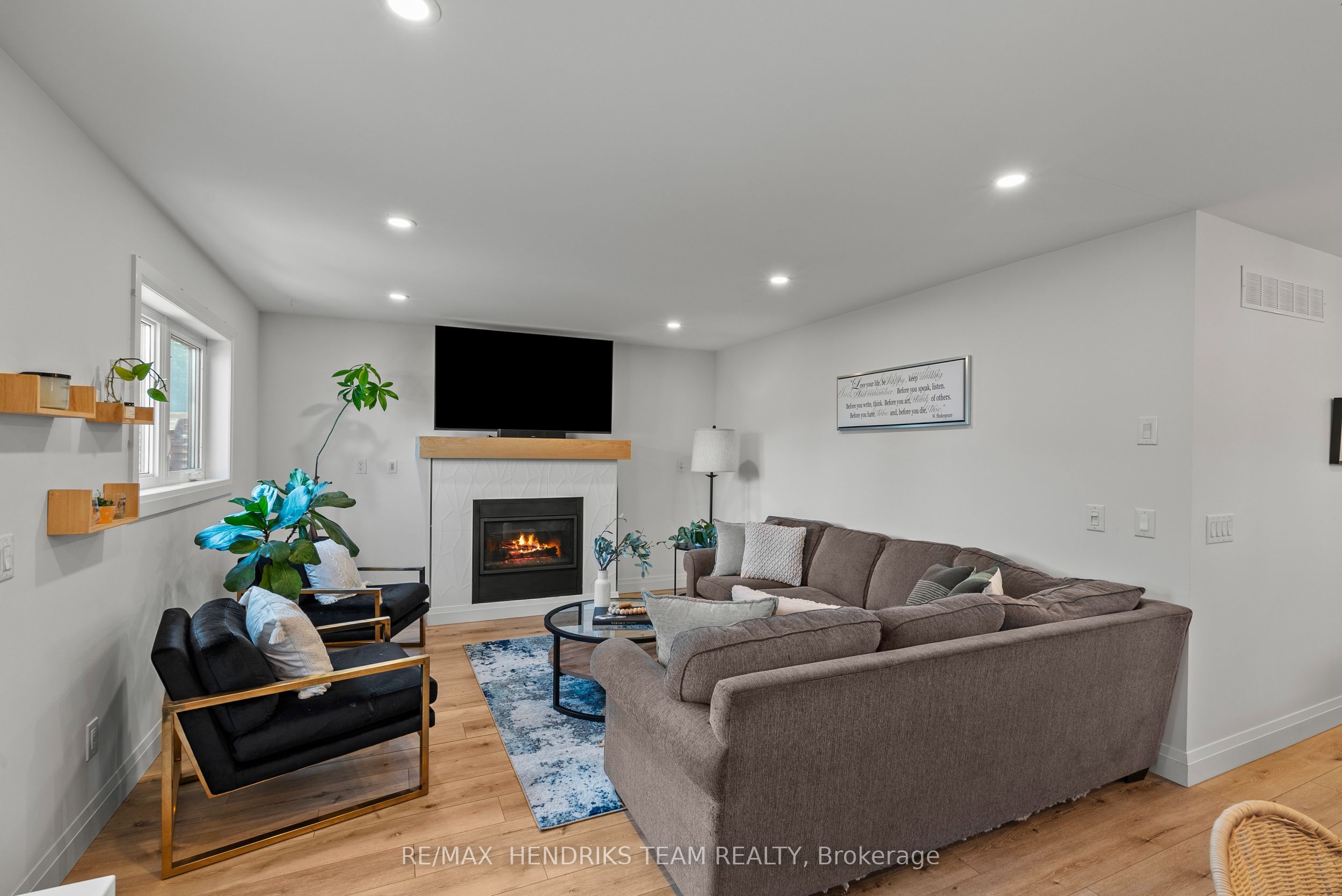 24 Prospect Avenue Property Photo 15