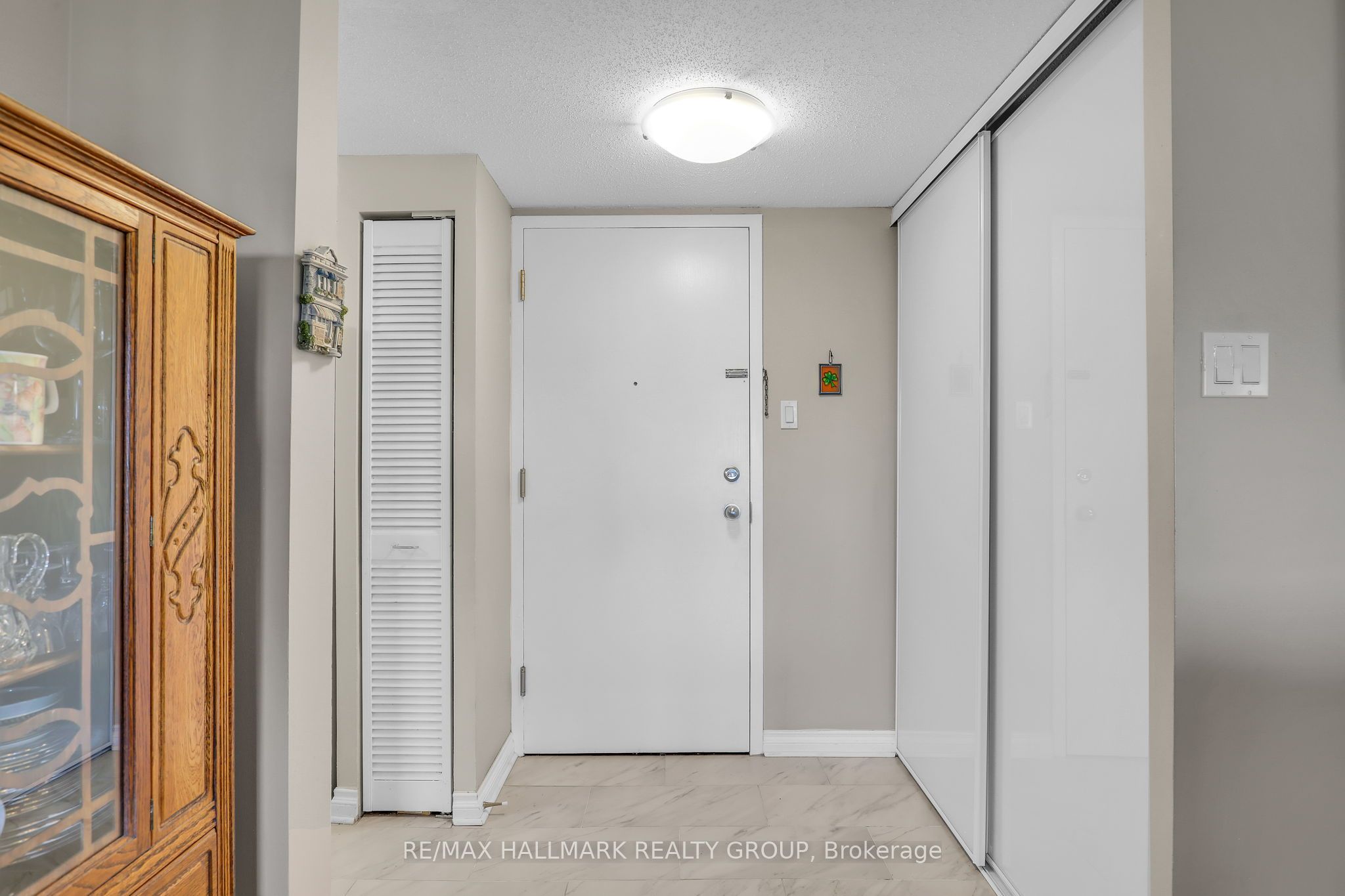 960 Teron Road 906 Property Photo 5