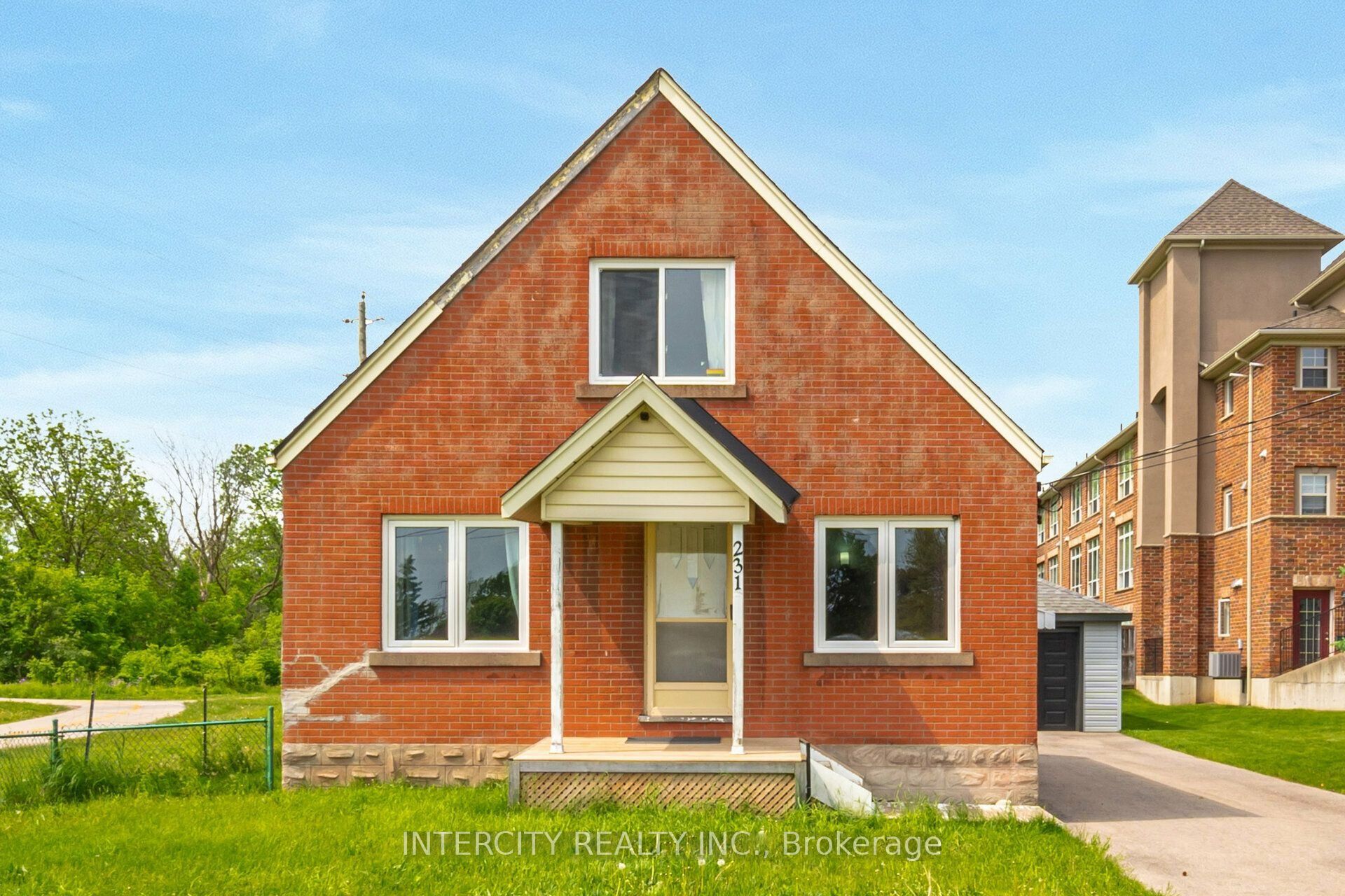 231 Lawrence Avenue Property Photo 1