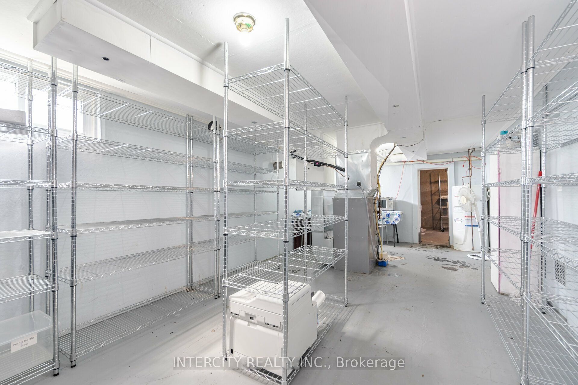 231 Lawrence Avenue Property Photo 27