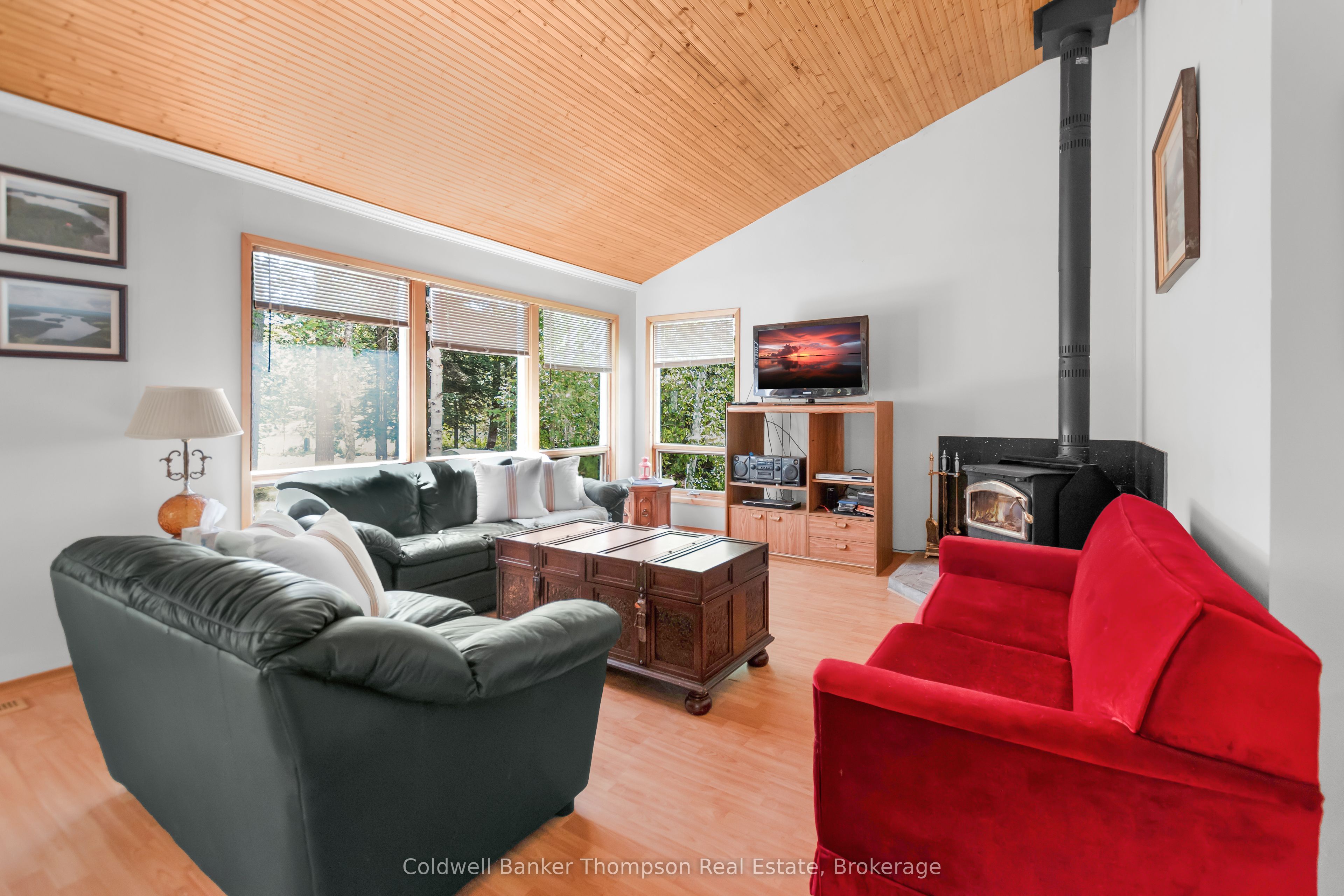 67 Sandy Cove Drive Property Photo 8