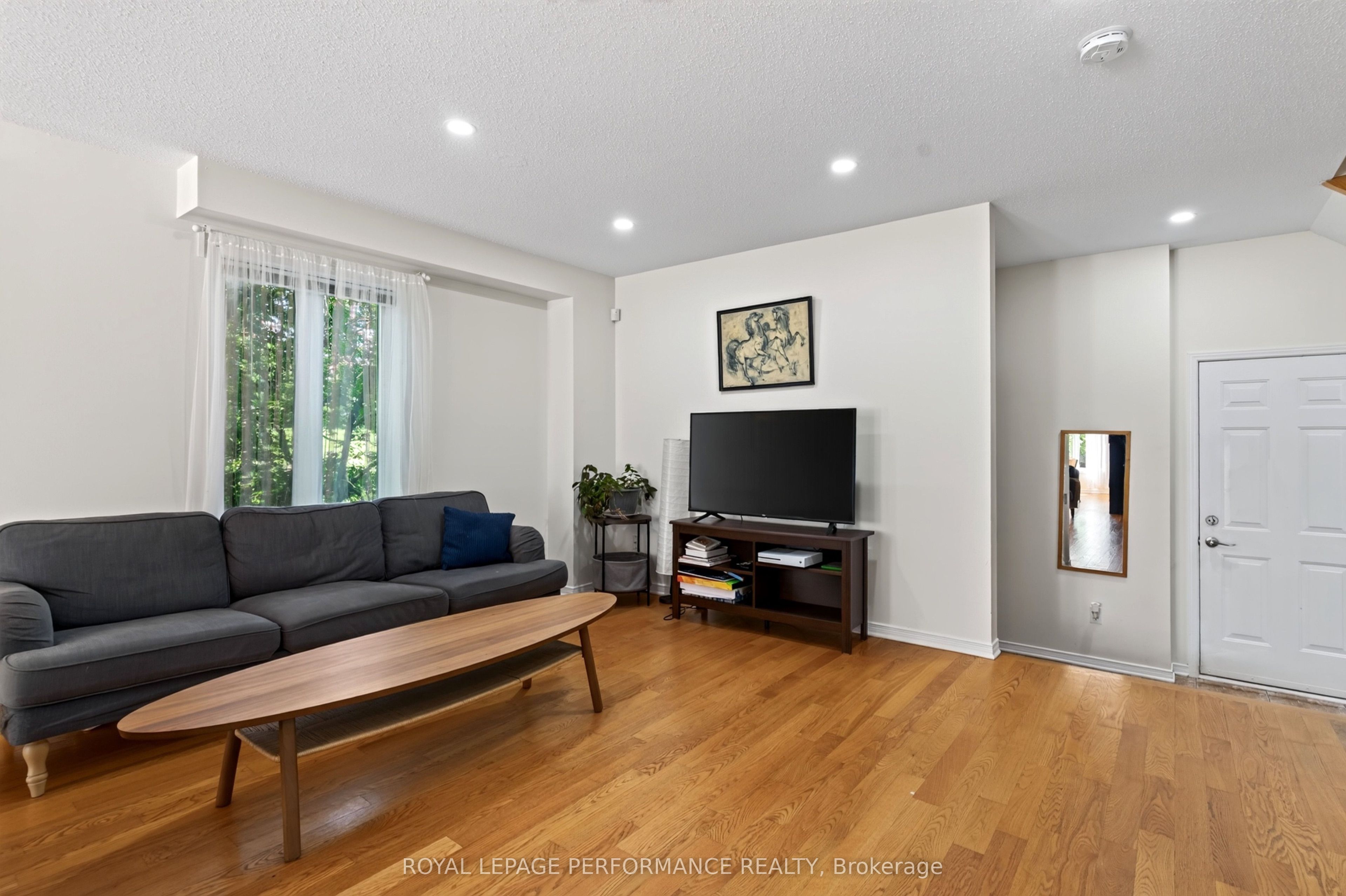 172 Carwood Circle Property Photo 7