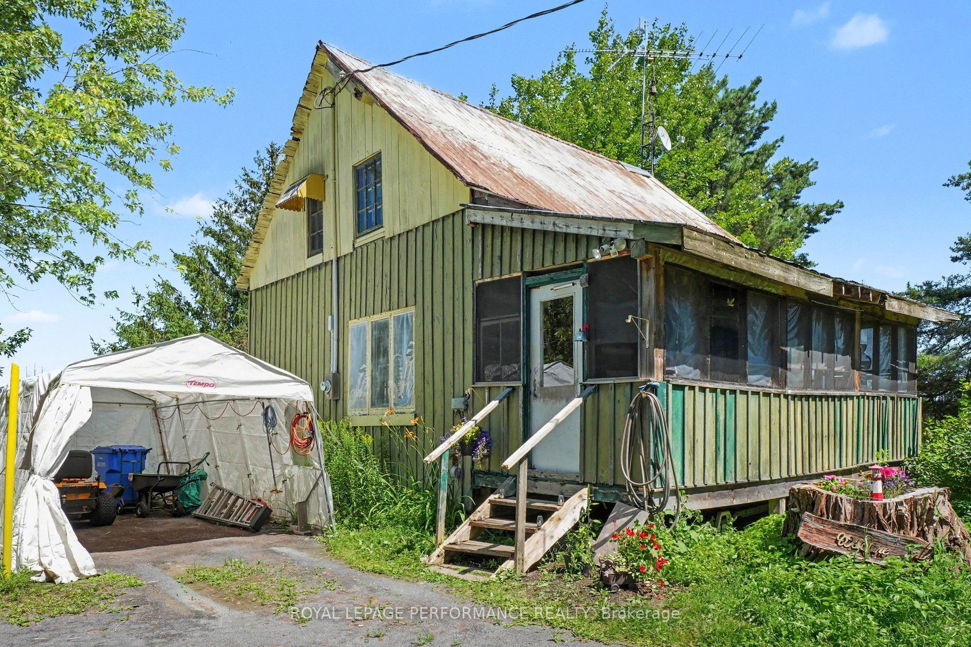 1355 County 10 Property Photo 1