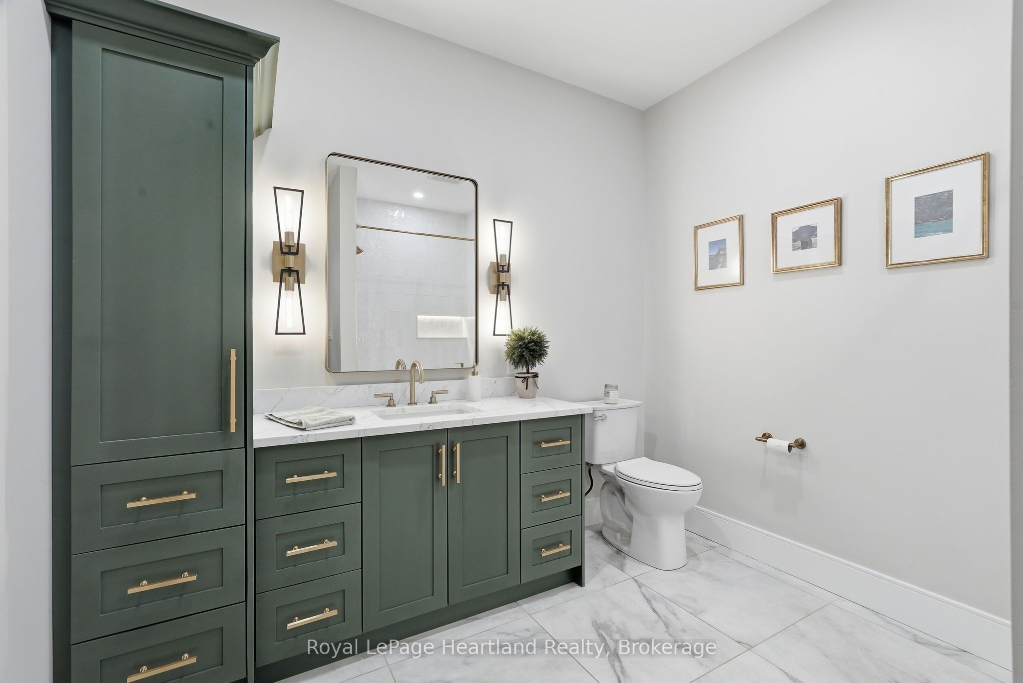 16 Minto Street S Property Photo 20