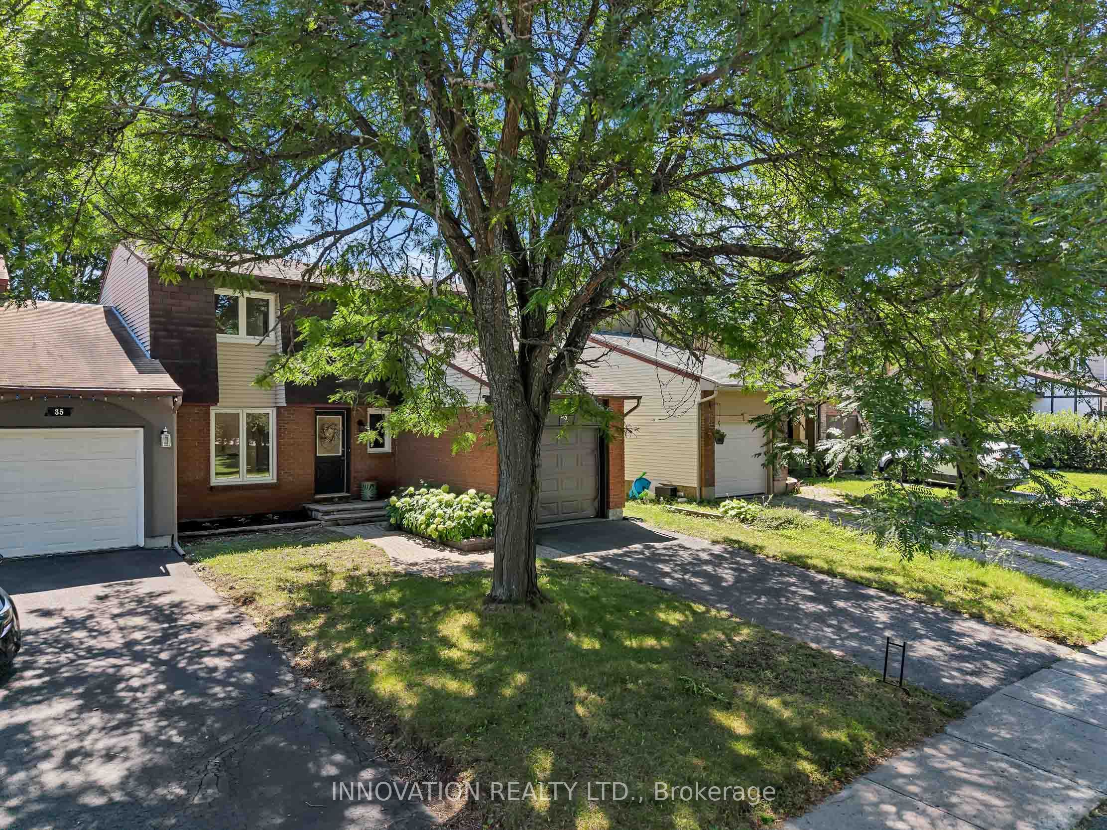 33 Exeter Drive Property Photo 2