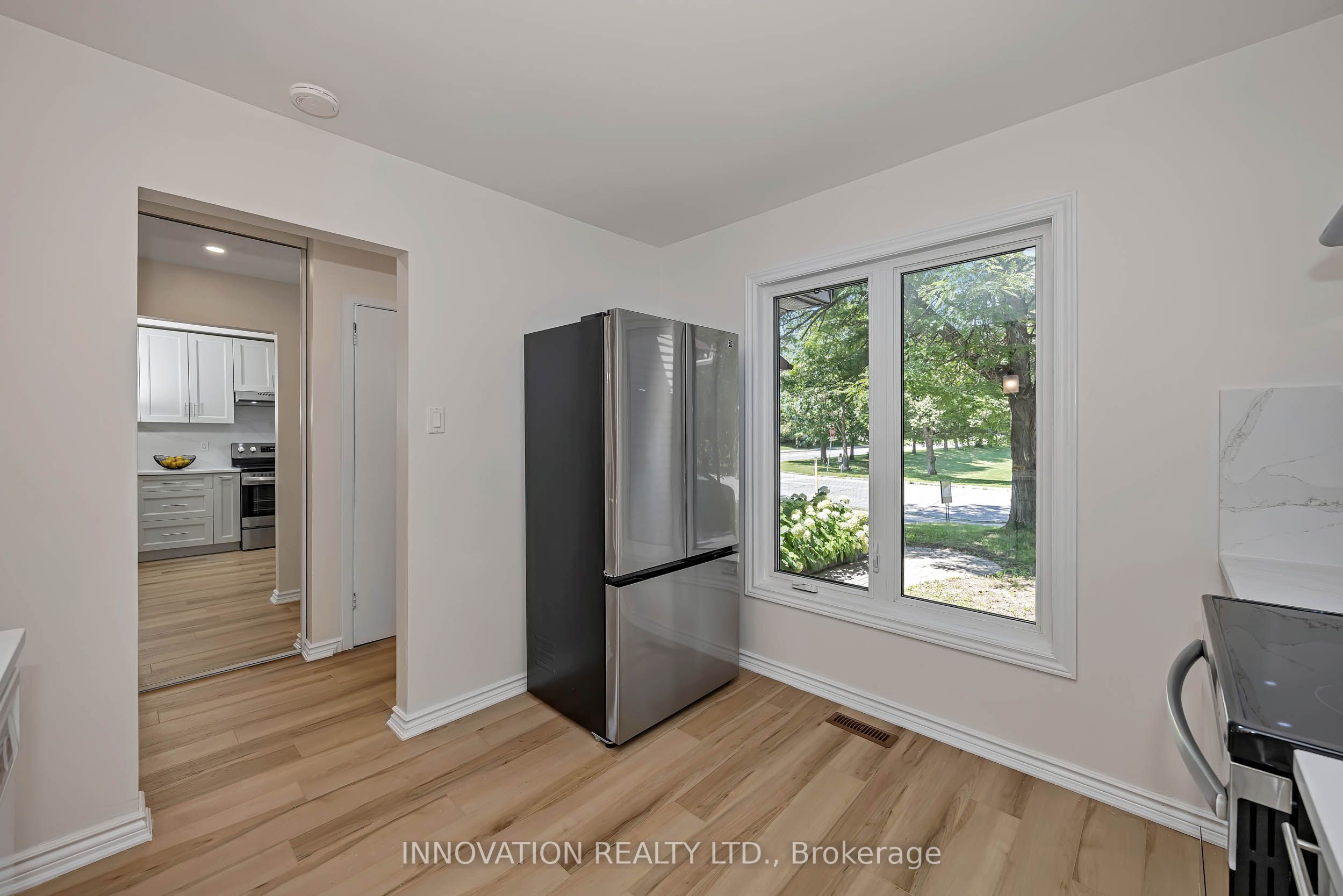 33 Exeter Drive Property Photo 8