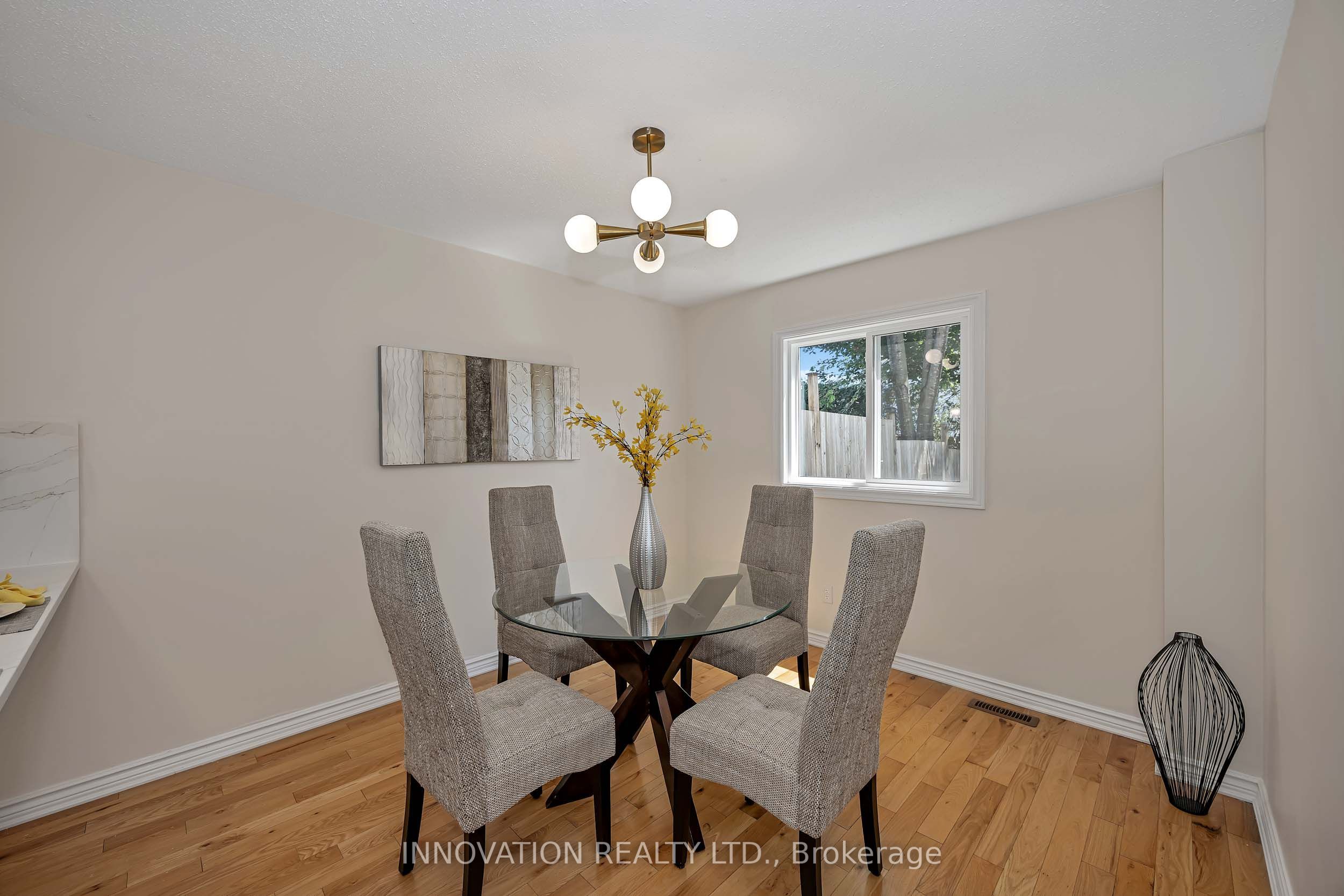 33 Exeter Drive Property Photo 11