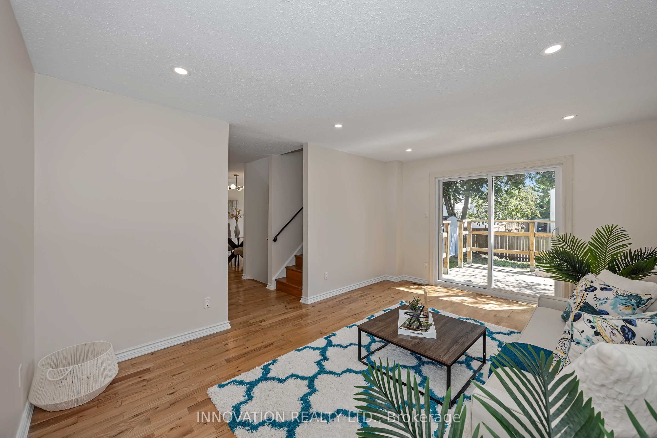 33 Exeter Drive Property Photo 16