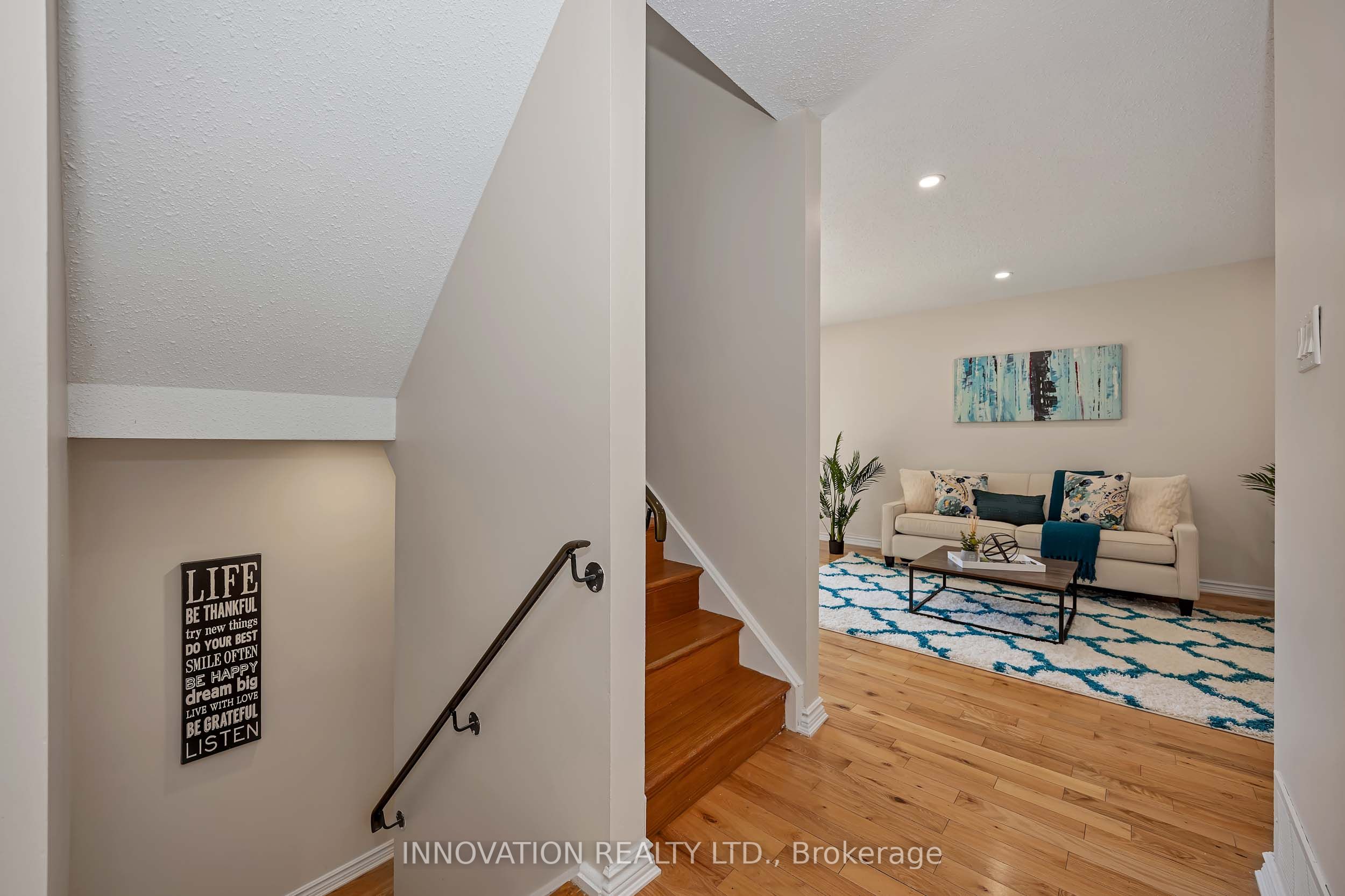 33 Exeter Drive Property Photo 31