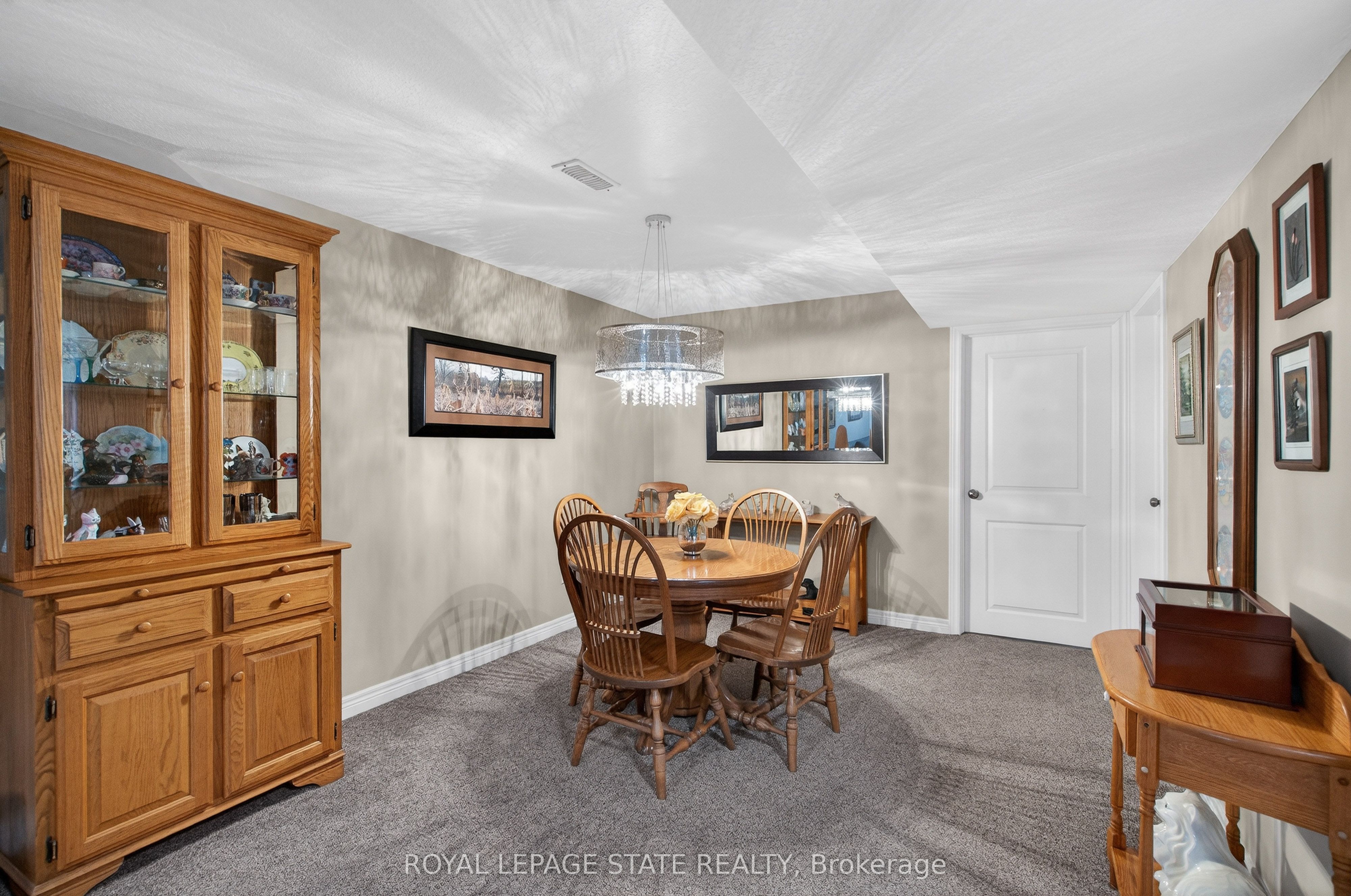 36 Banks Street Property Photo 33