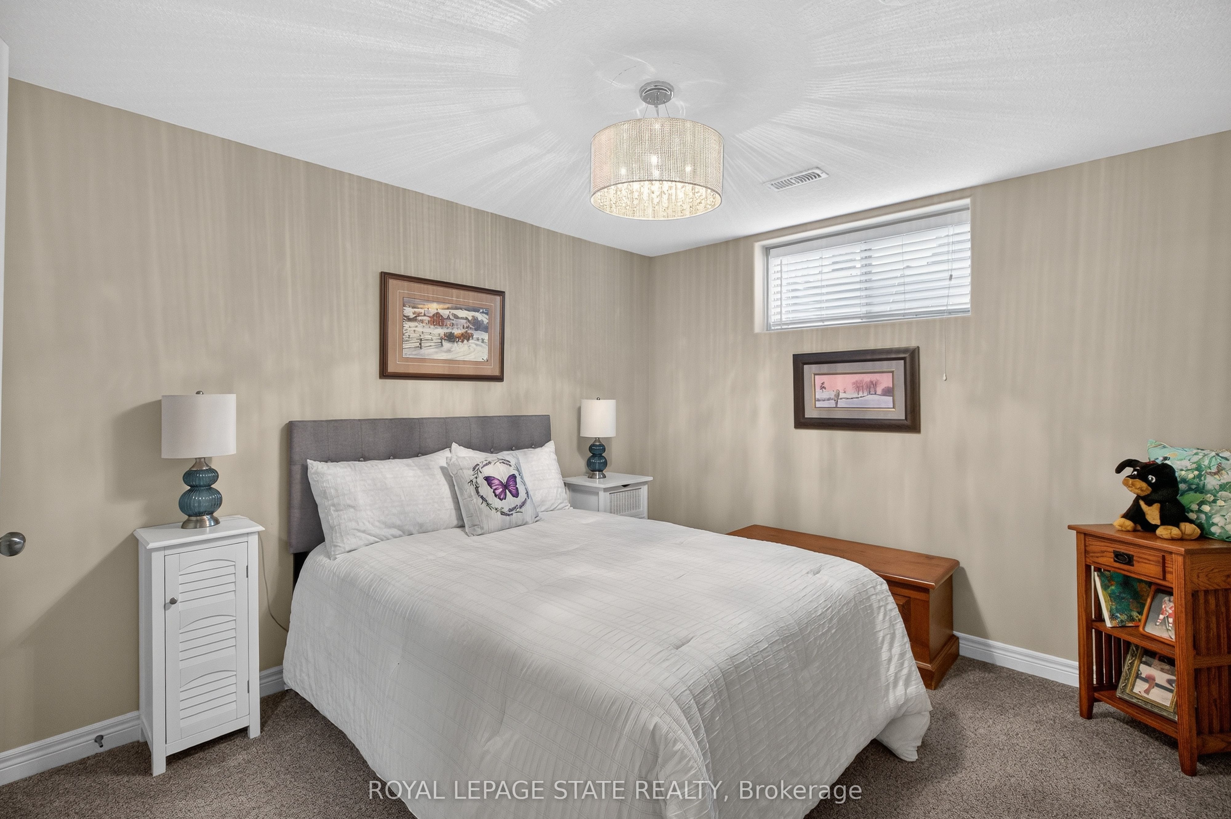 36 Banks Street Property Photo 37
