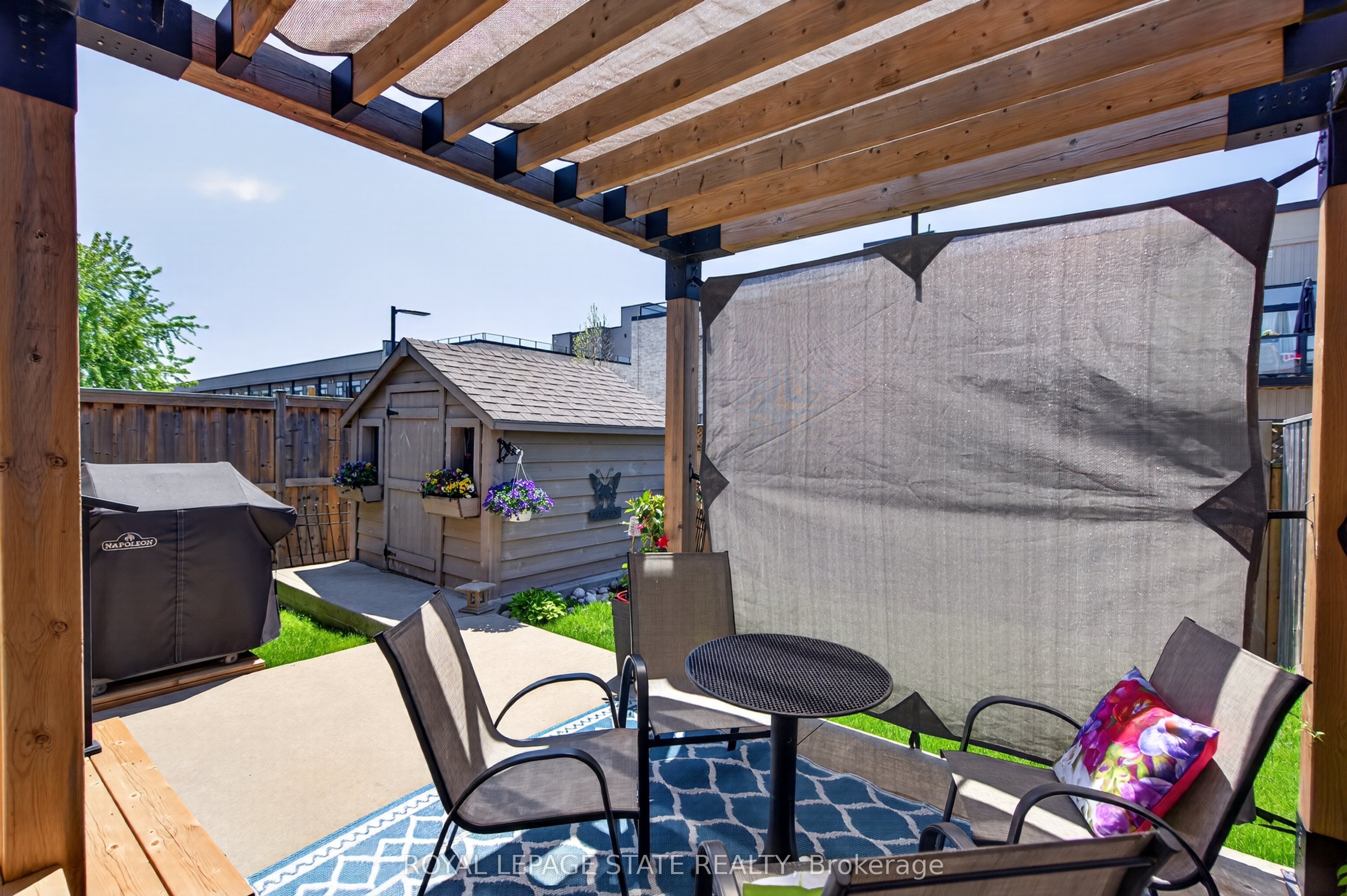 36 Banks Street Property Photo 43