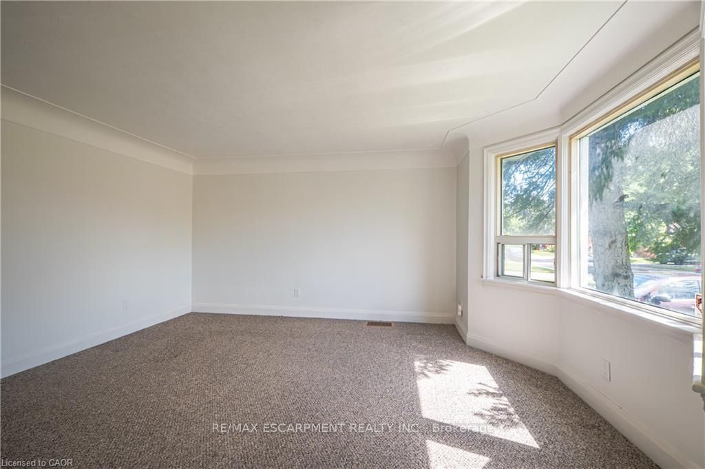150 Beland Avenue S Property Photo 10