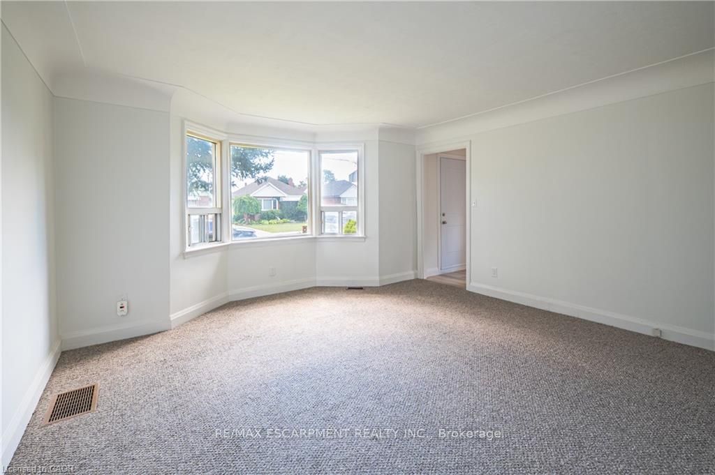 150 Beland Avenue S Property Photo 13