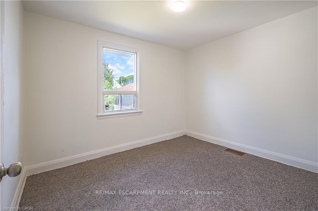 150 Beland Avenue S Property Photo 18