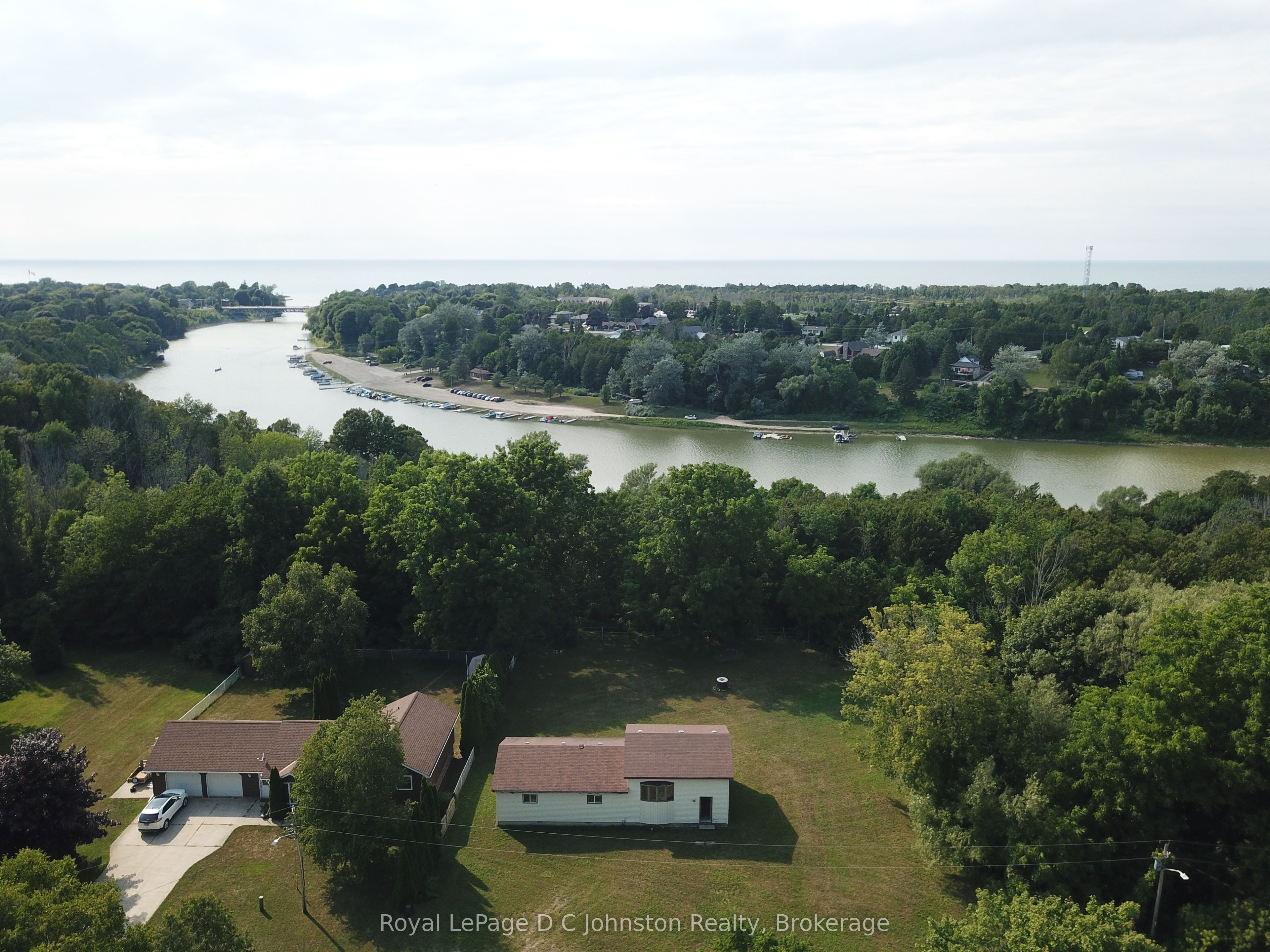270 Edward Street Property Photo 1