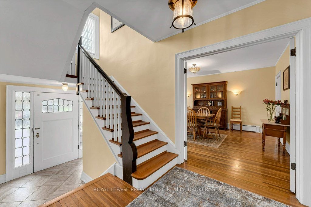 163 Pine Street Property Photo 5