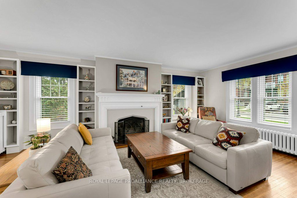 163 Pine Street Property Photo 9