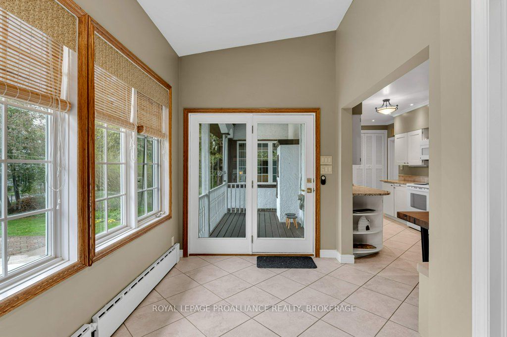 163 Pine Street Property Photo 20