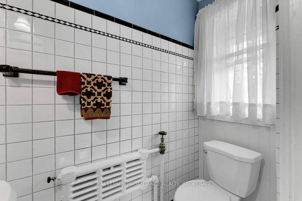 163 Pine Street Property Photo 31