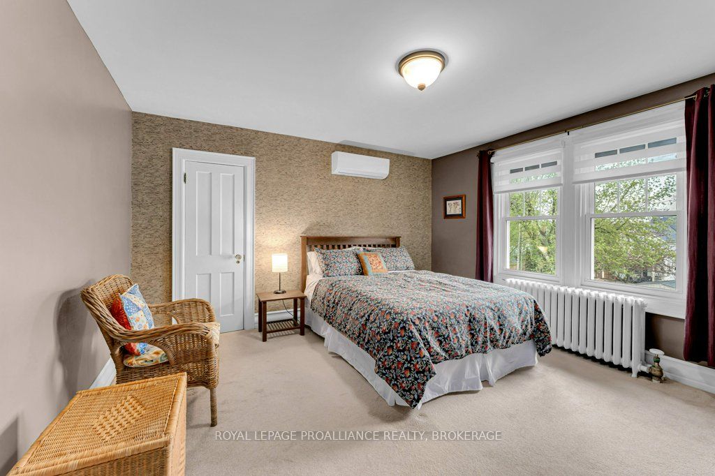 163 Pine Street Property Photo 35
