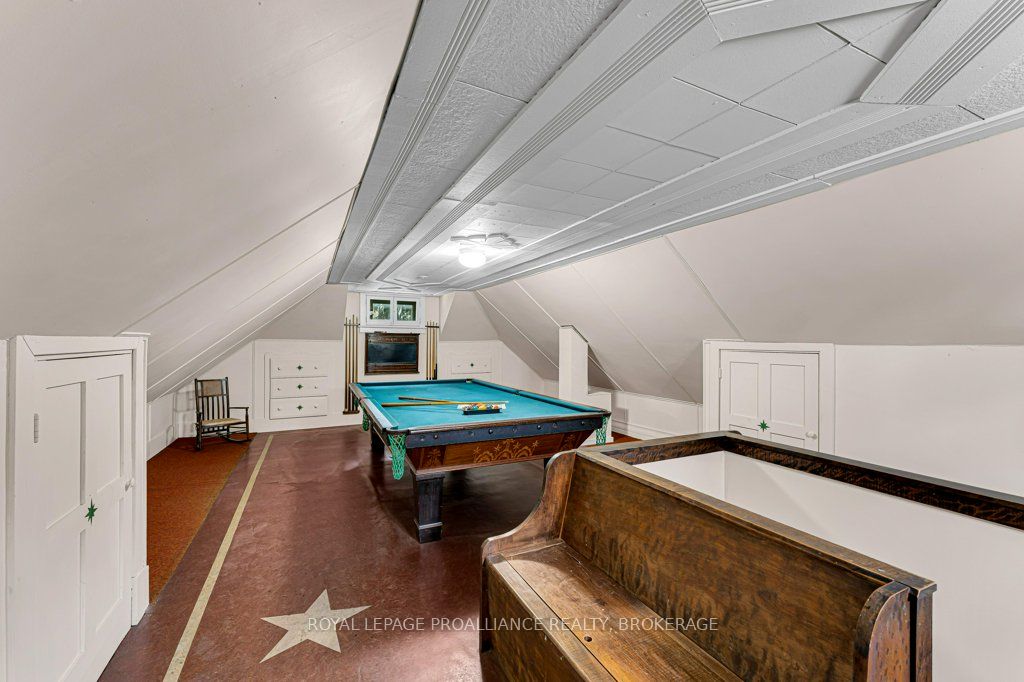 163 Pine Street Property Photo 41