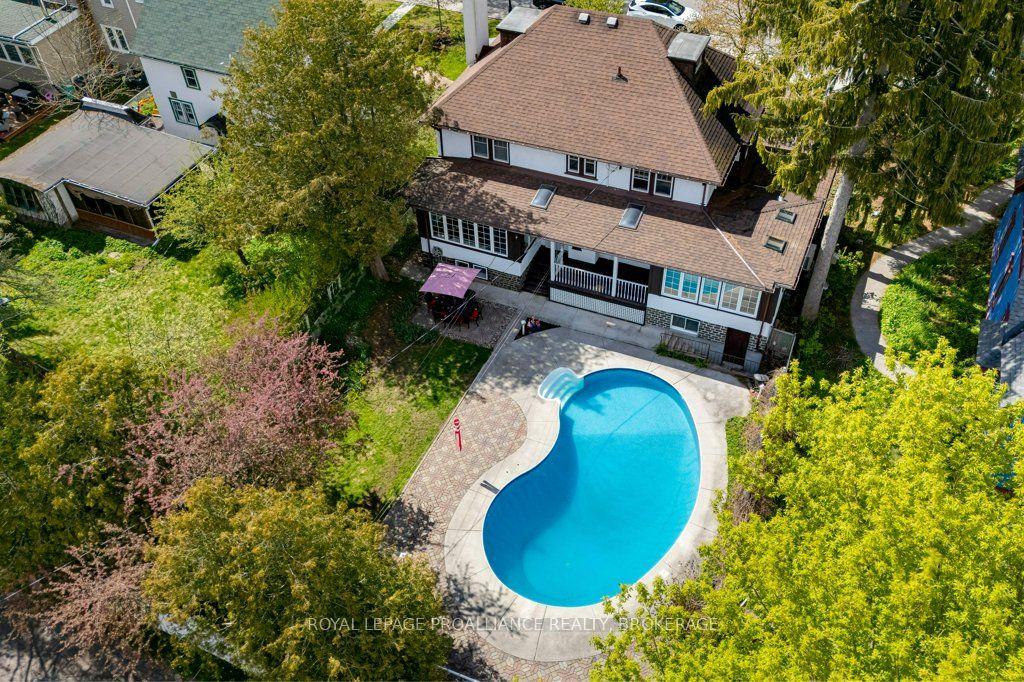 163 Pine Street Property Photo 46