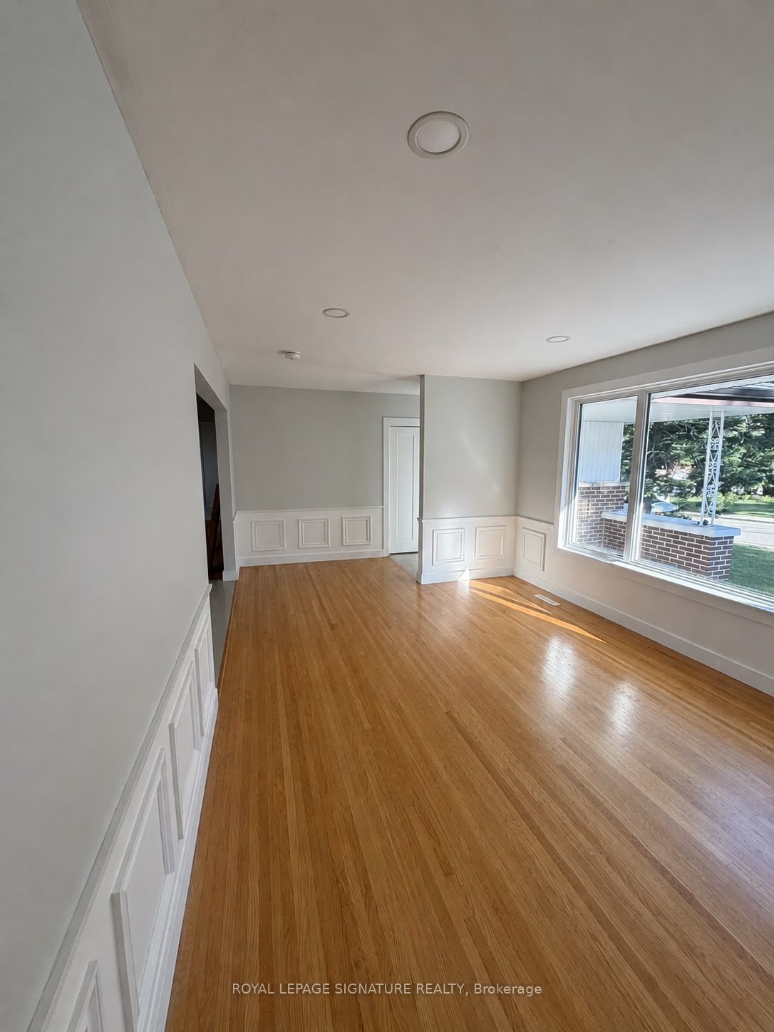 9 Fieldway Drive Upper Property Photo 5