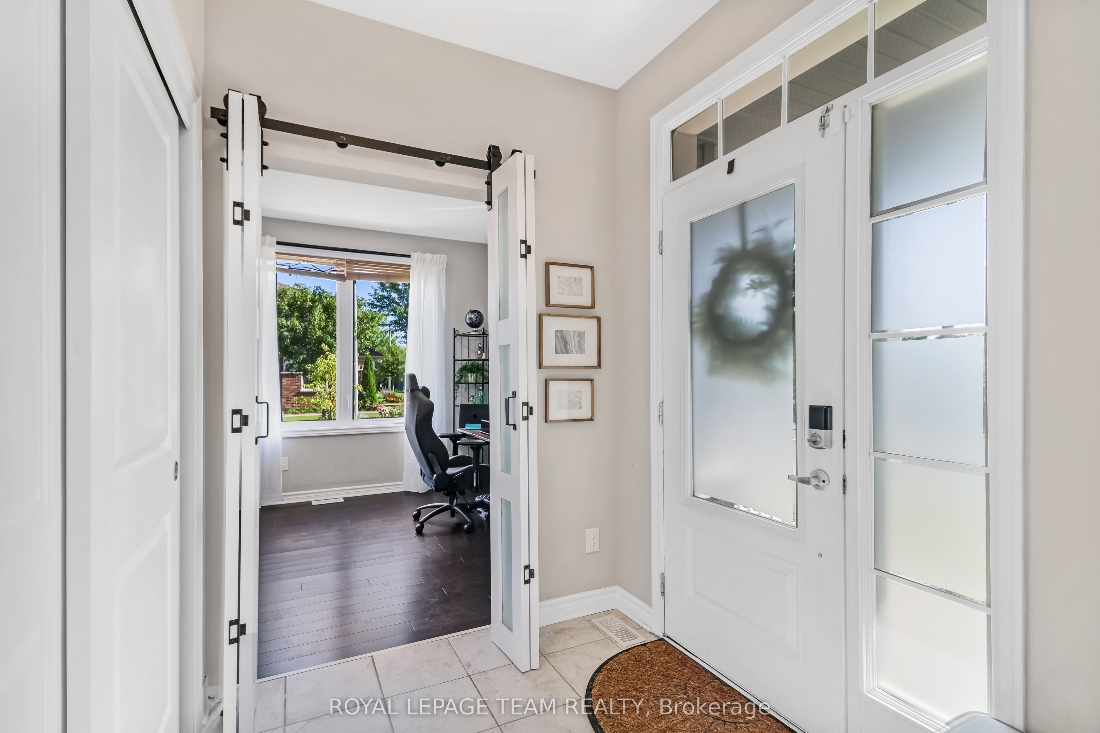 3 Stoneleigh Street Property Photo 4