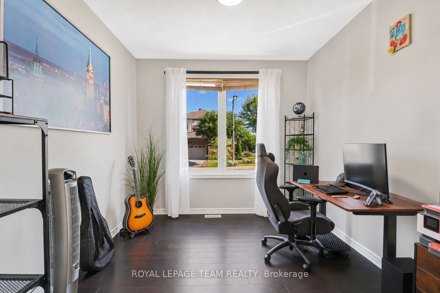 3 Stoneleigh Street Property Photo 5