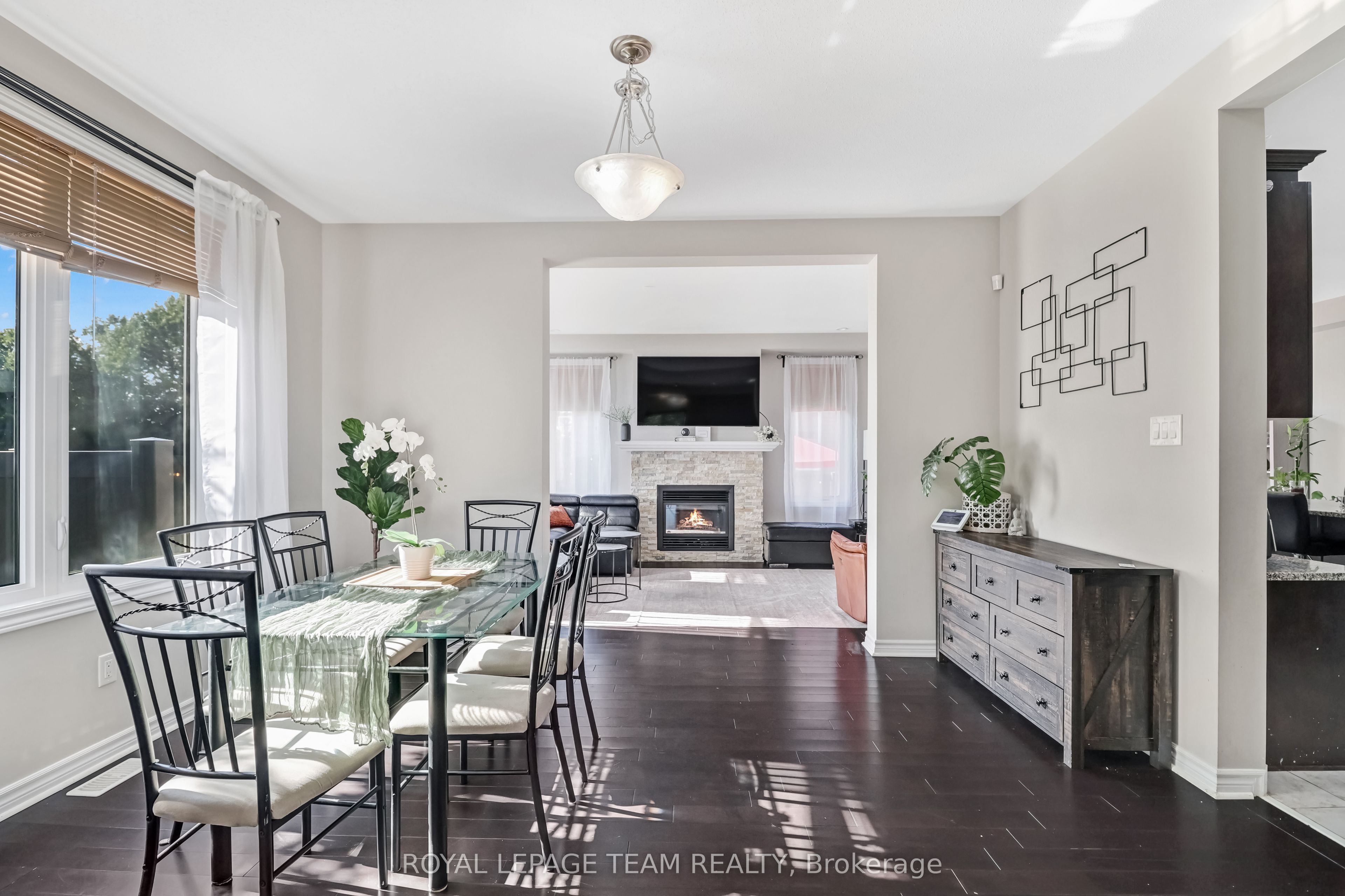 3 Stoneleigh Street Property Photo 9