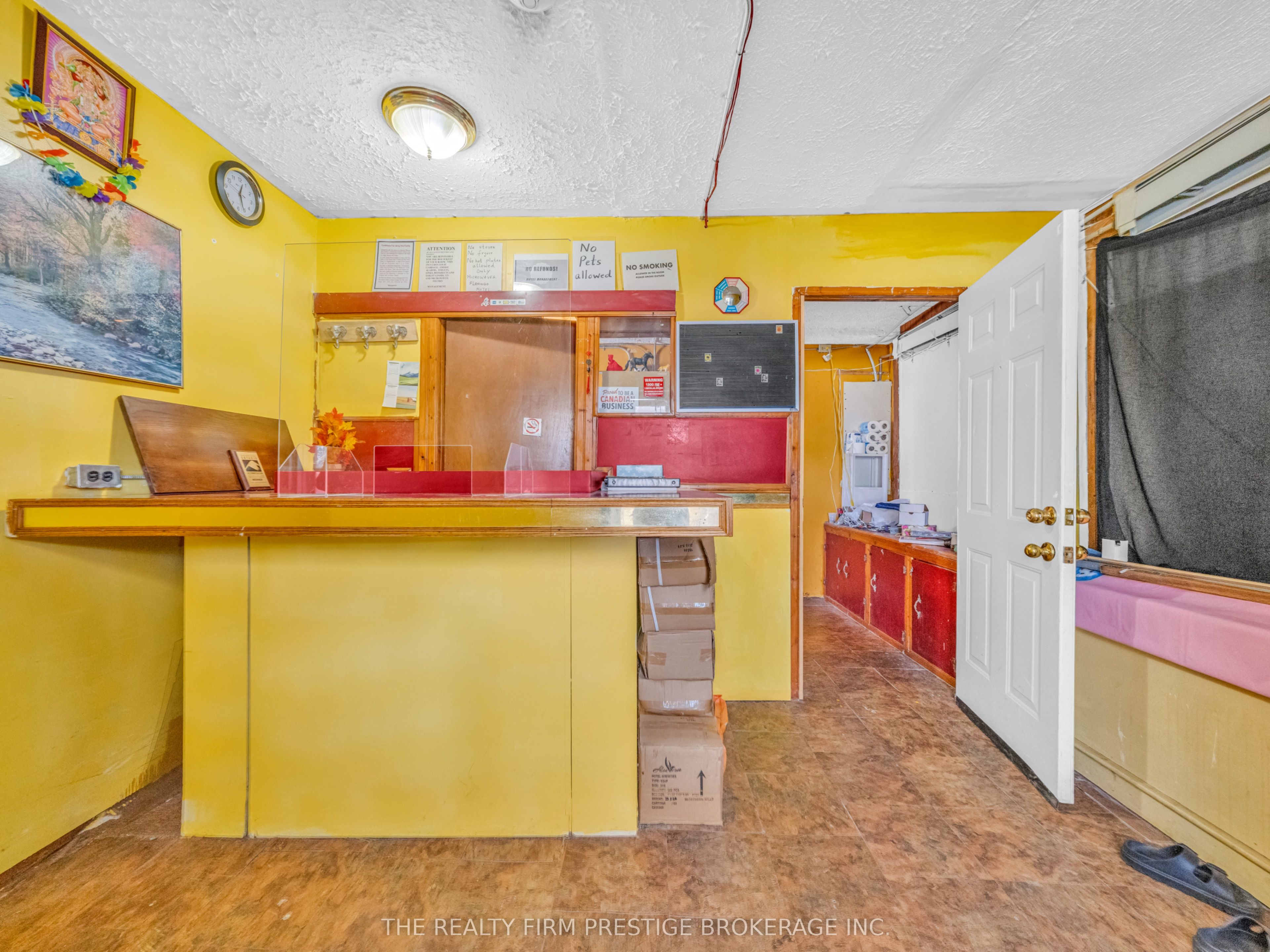 421 Grand Avenue E Property Photo 13