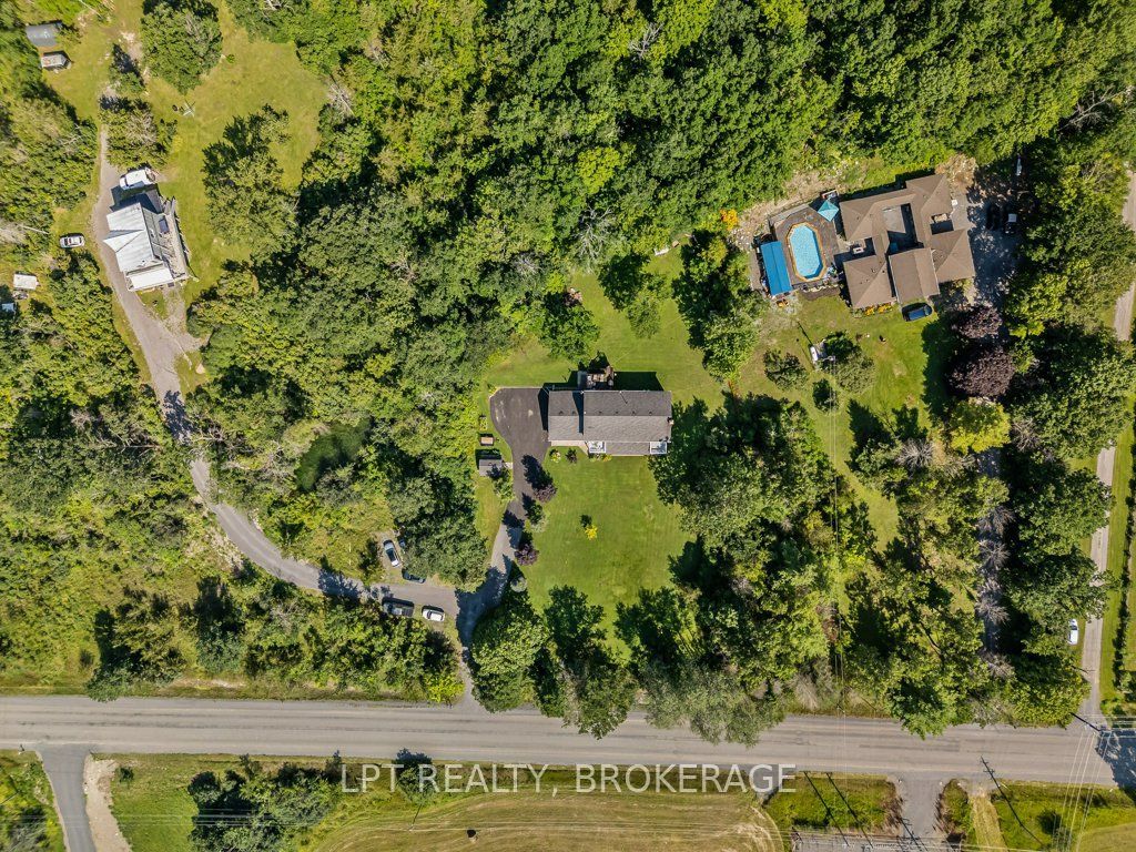 717 County 14 Road Property Photo 6
