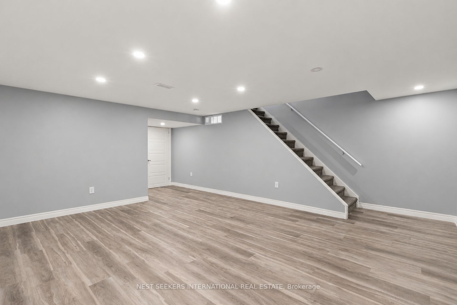 67 Hagey Avenue 2 Property Photo 13