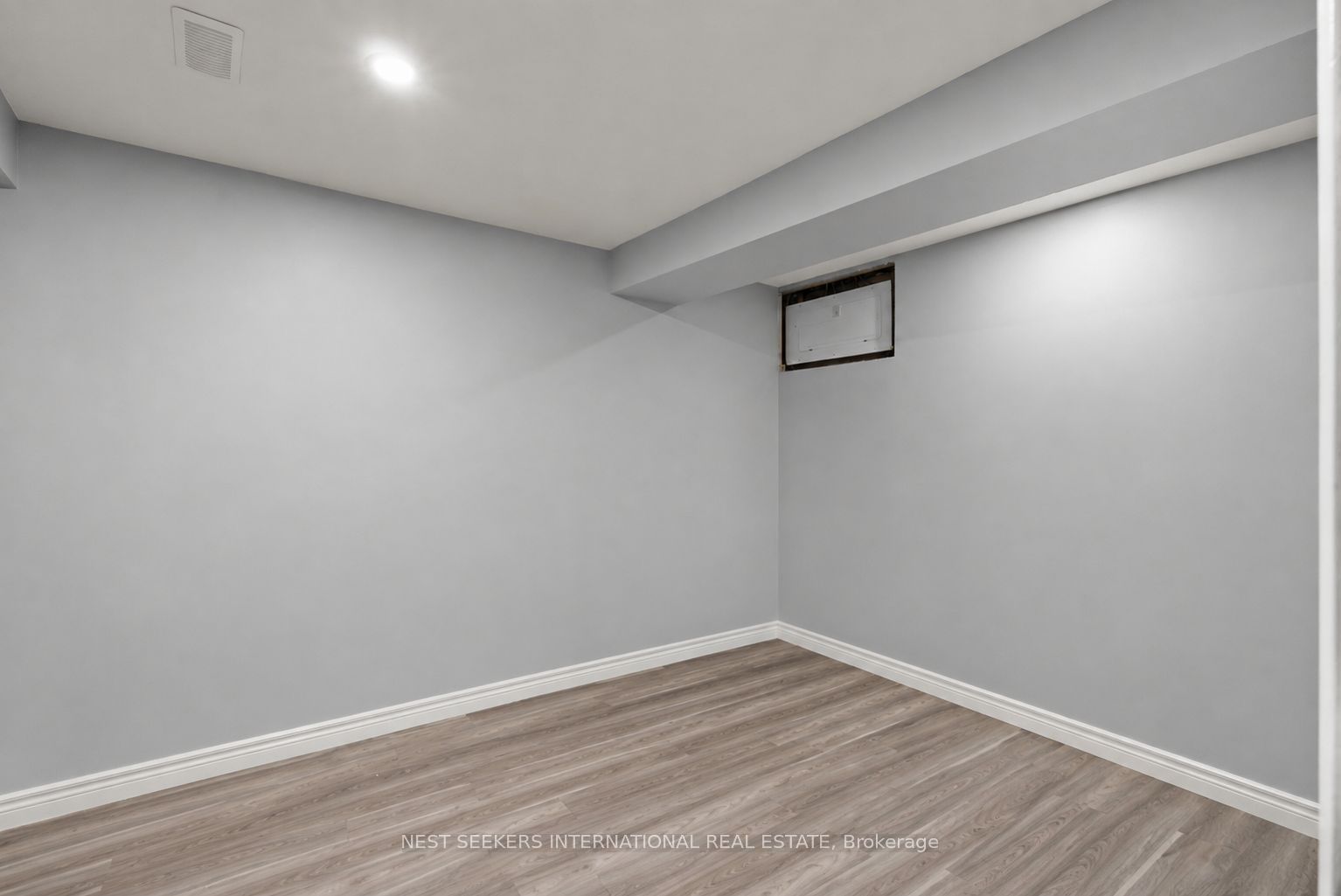 67 Hagey Avenue 2 Property Photo 16