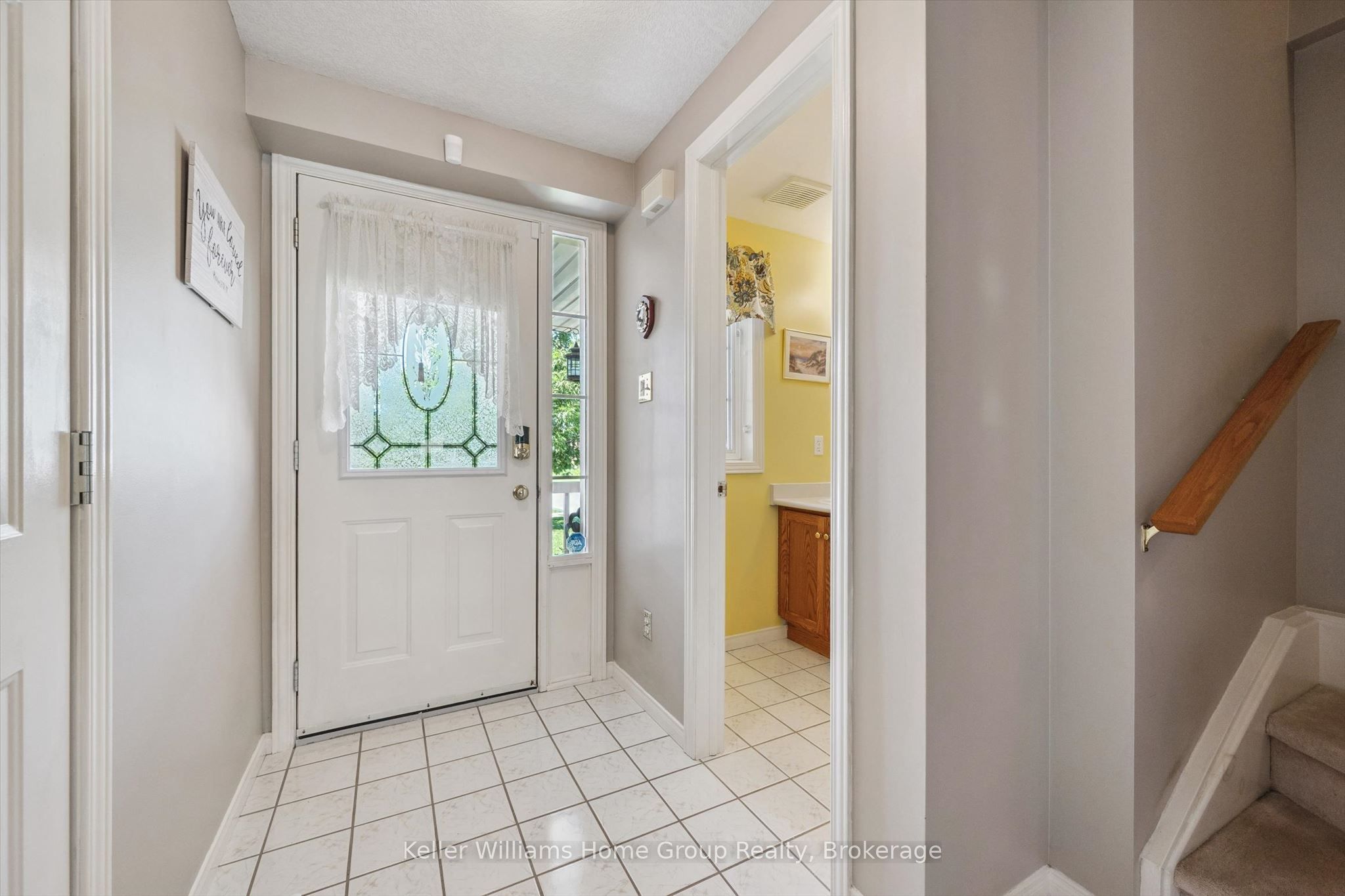 63 Boulder Crescent Property Photo 5