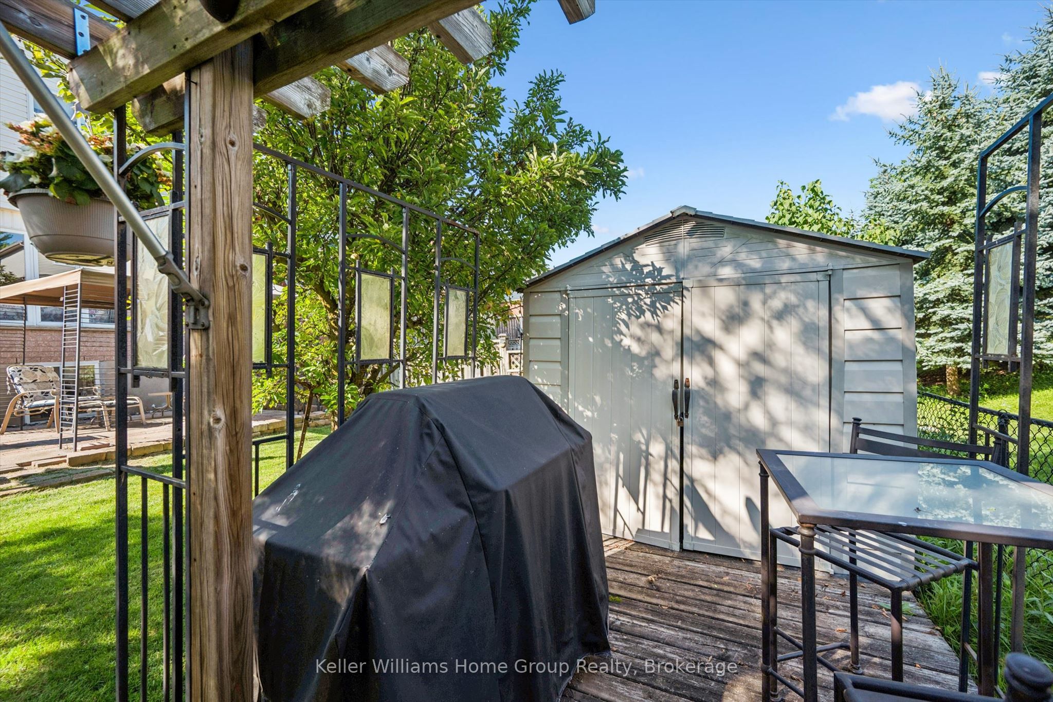 63 Boulder Crescent Property Photo 39